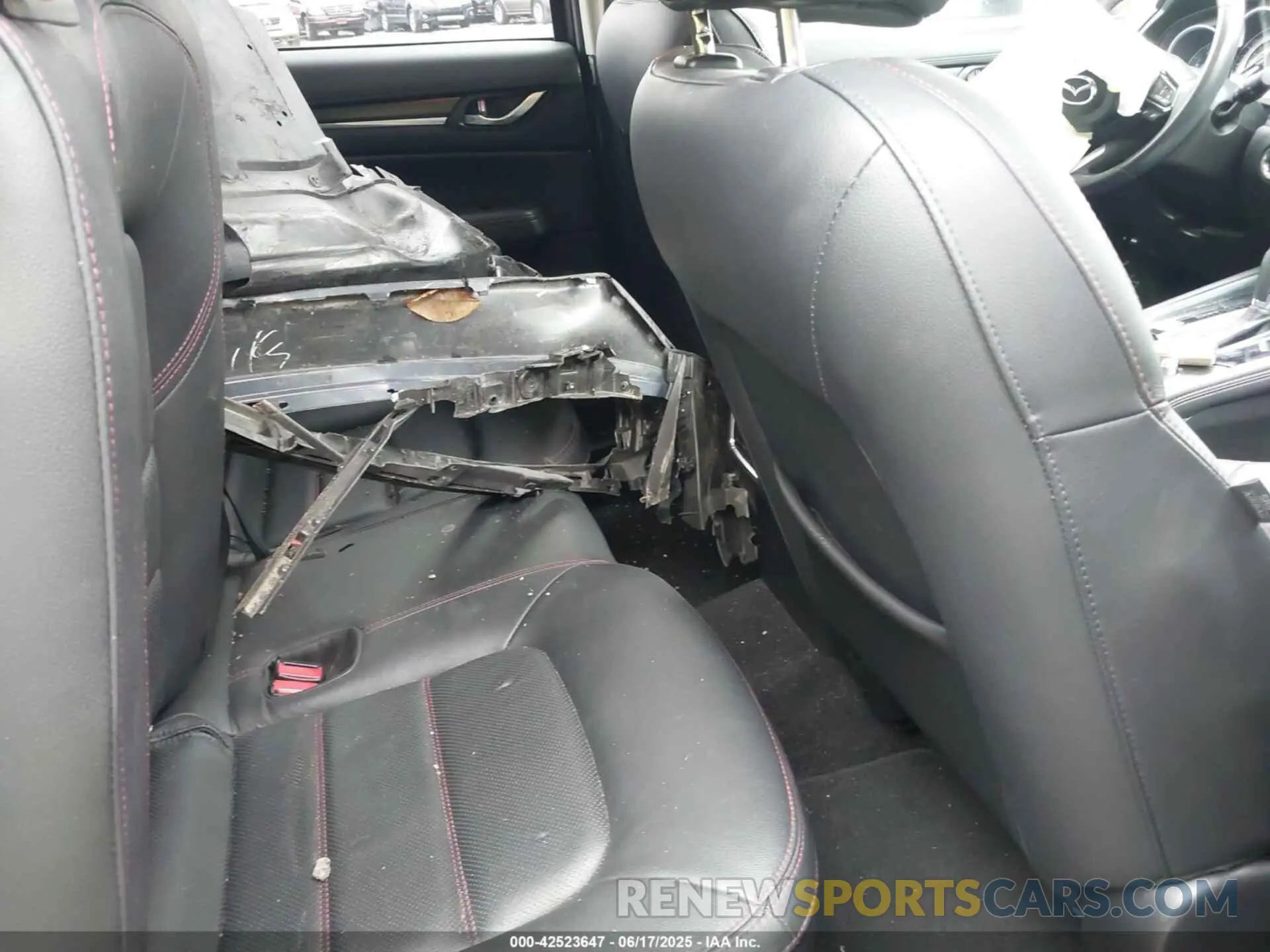 8 Фотография поврежденного автомобиля JM3KFBCM4P0142175 MAZDA CX-5 2023