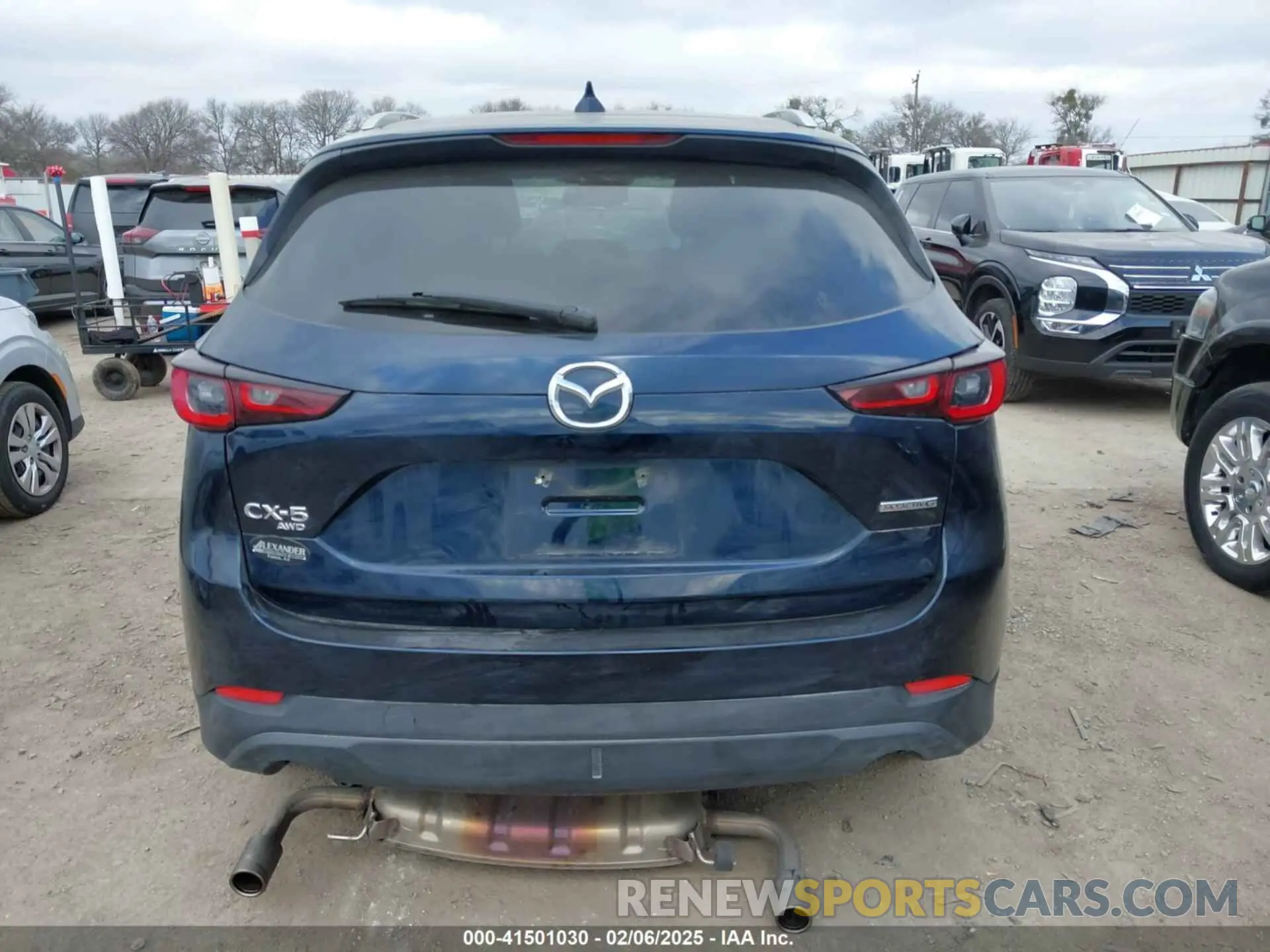 16 Photograph of a damaged car JM3KFBCM4P0288155 MAZDA CX-5 2023