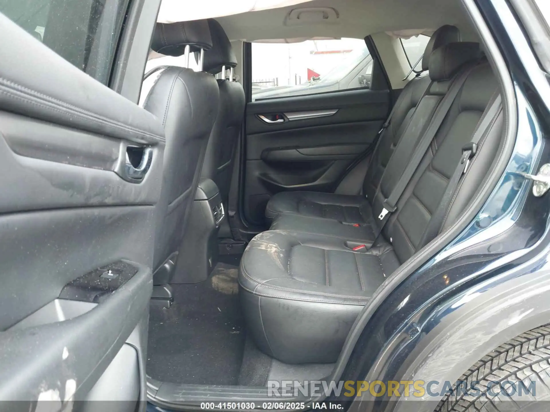 8 Photograph of a damaged car JM3KFBCM4P0288155 MAZDA CX-5 2023