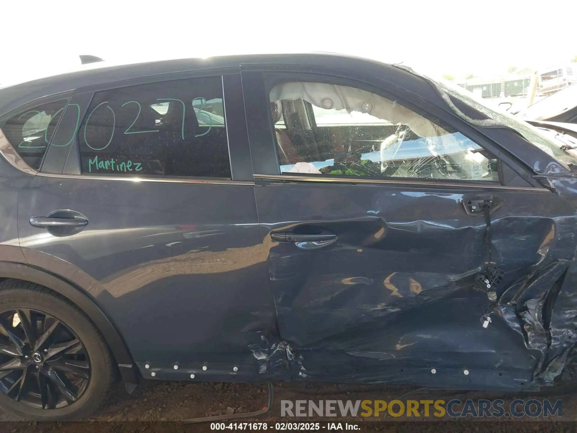 13 Фотография поврежденного автомобиля JM3KFBCM5P0155937 MAZDA CX-5 2023