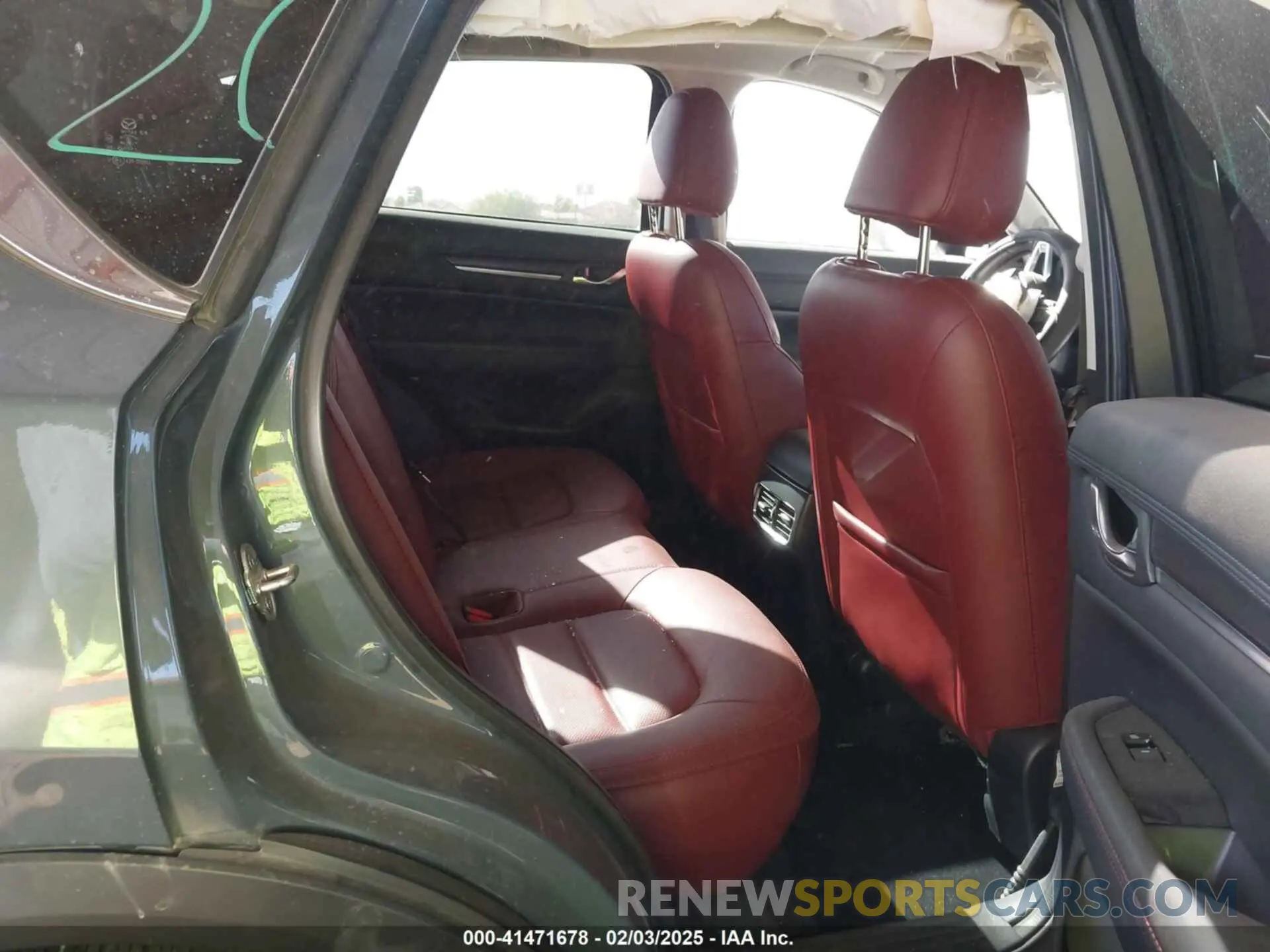 8 Фотография поврежденного автомобиля JM3KFBCM5P0155937 MAZDA CX-5 2023