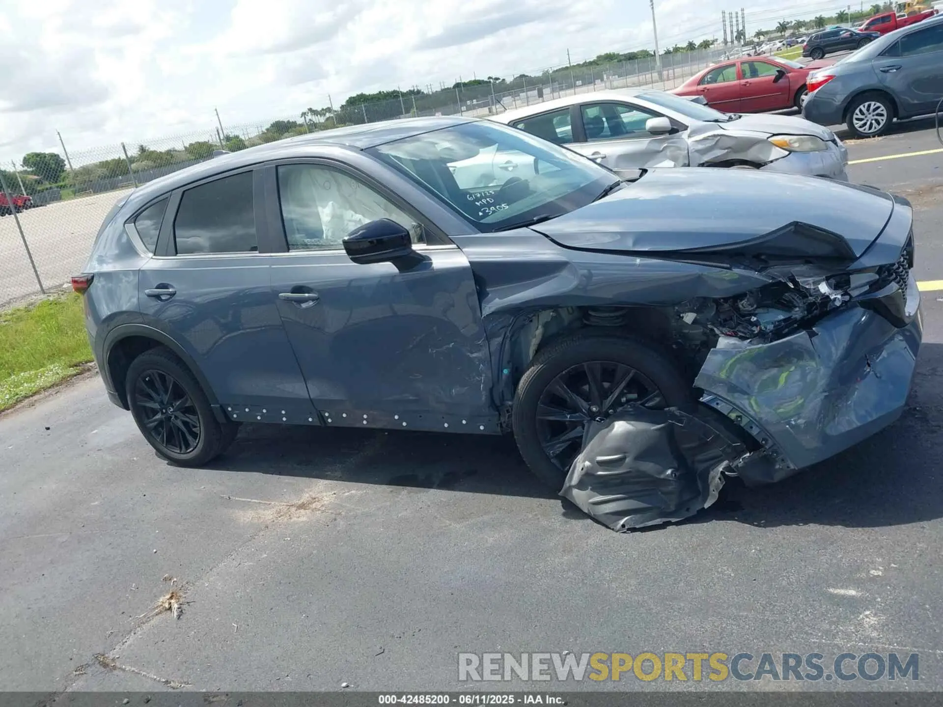 13 Photograph of a damaged car JM3KFBCM5P0173905 MAZDA CX-5 2023