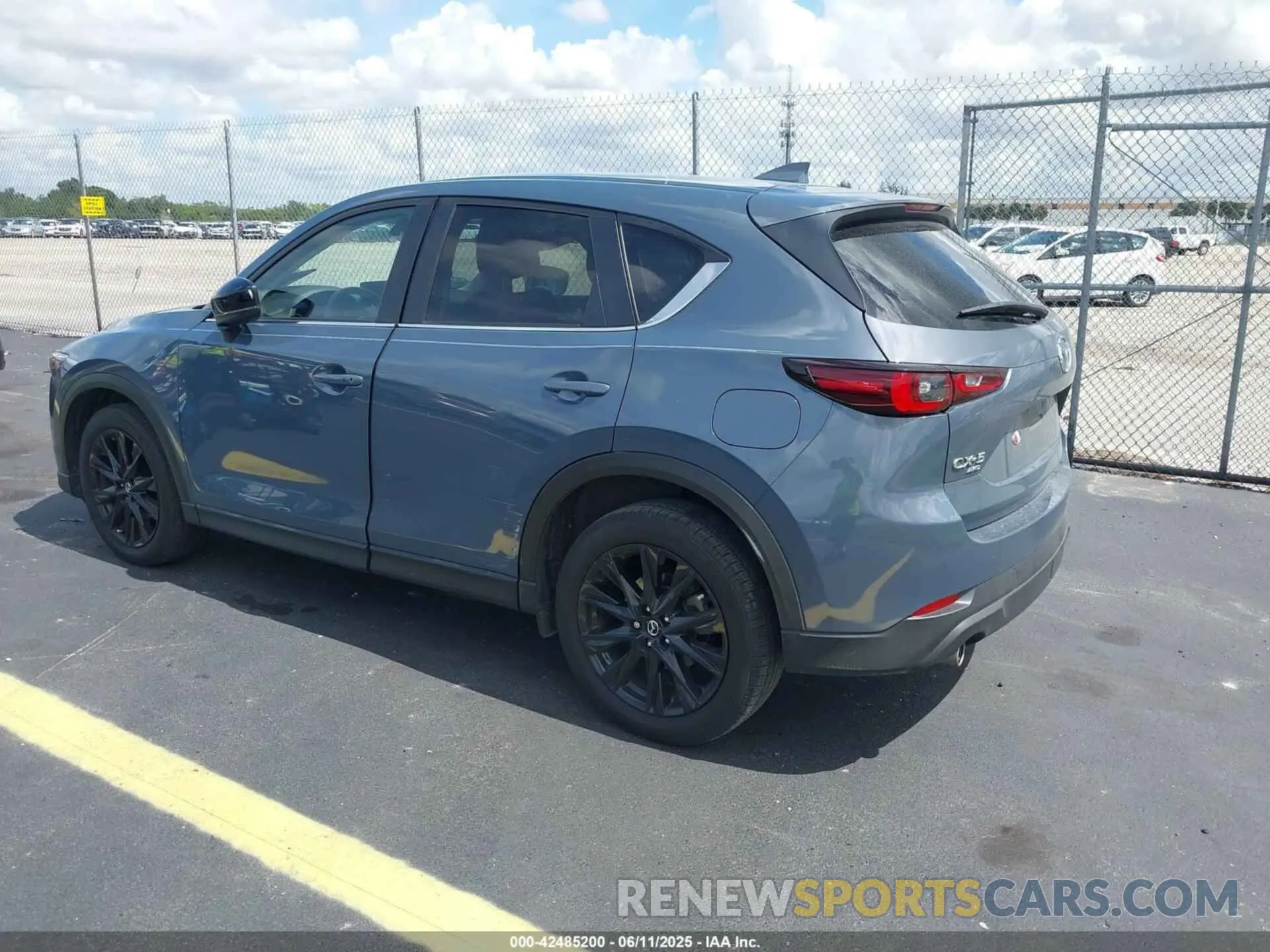 3 Photograph of a damaged car JM3KFBCM5P0173905 MAZDA CX-5 2023