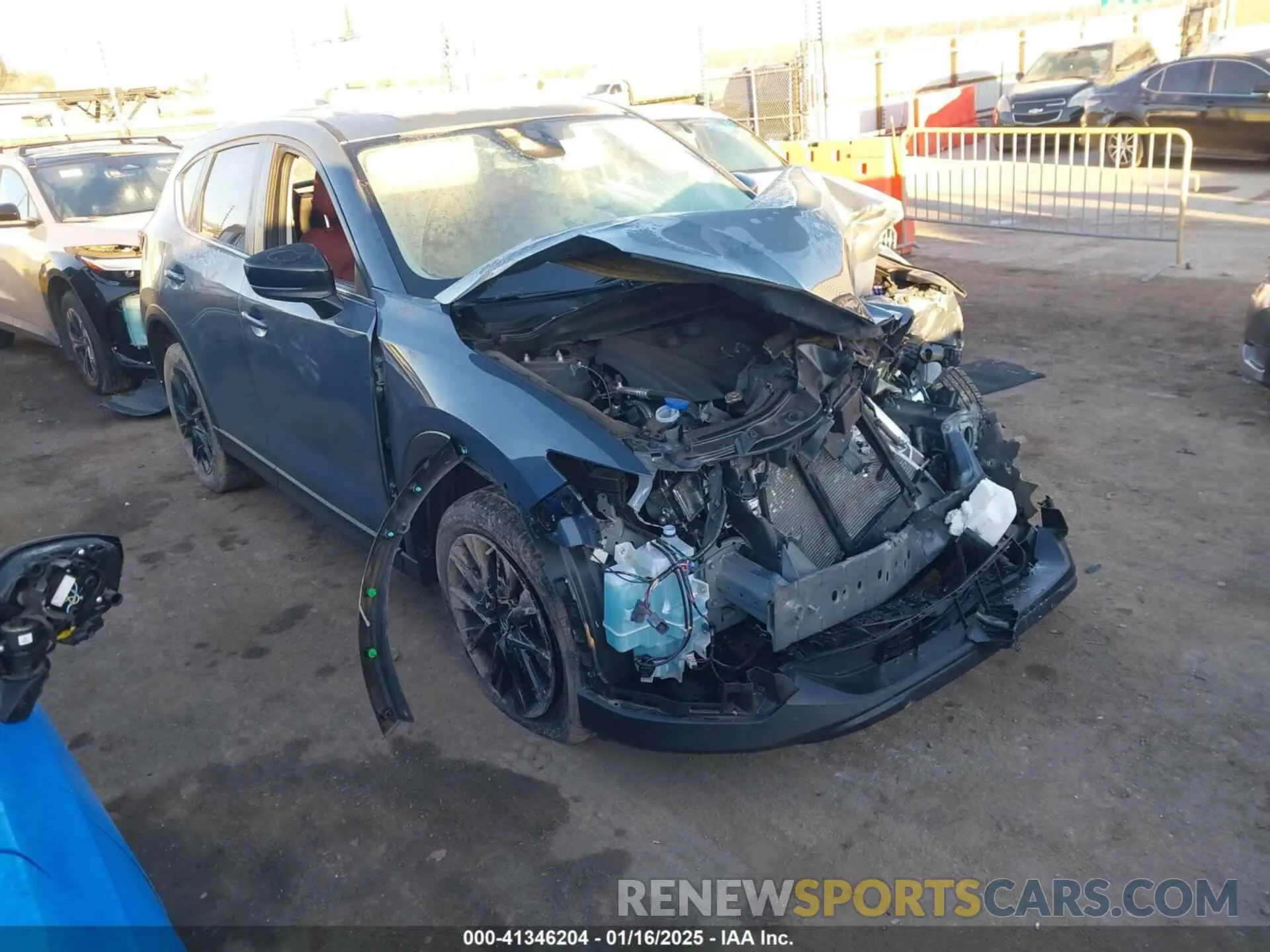 1 Фотография поврежденного автомобиля JM3KFBCM5P0242057 MAZDA CX-5 2023