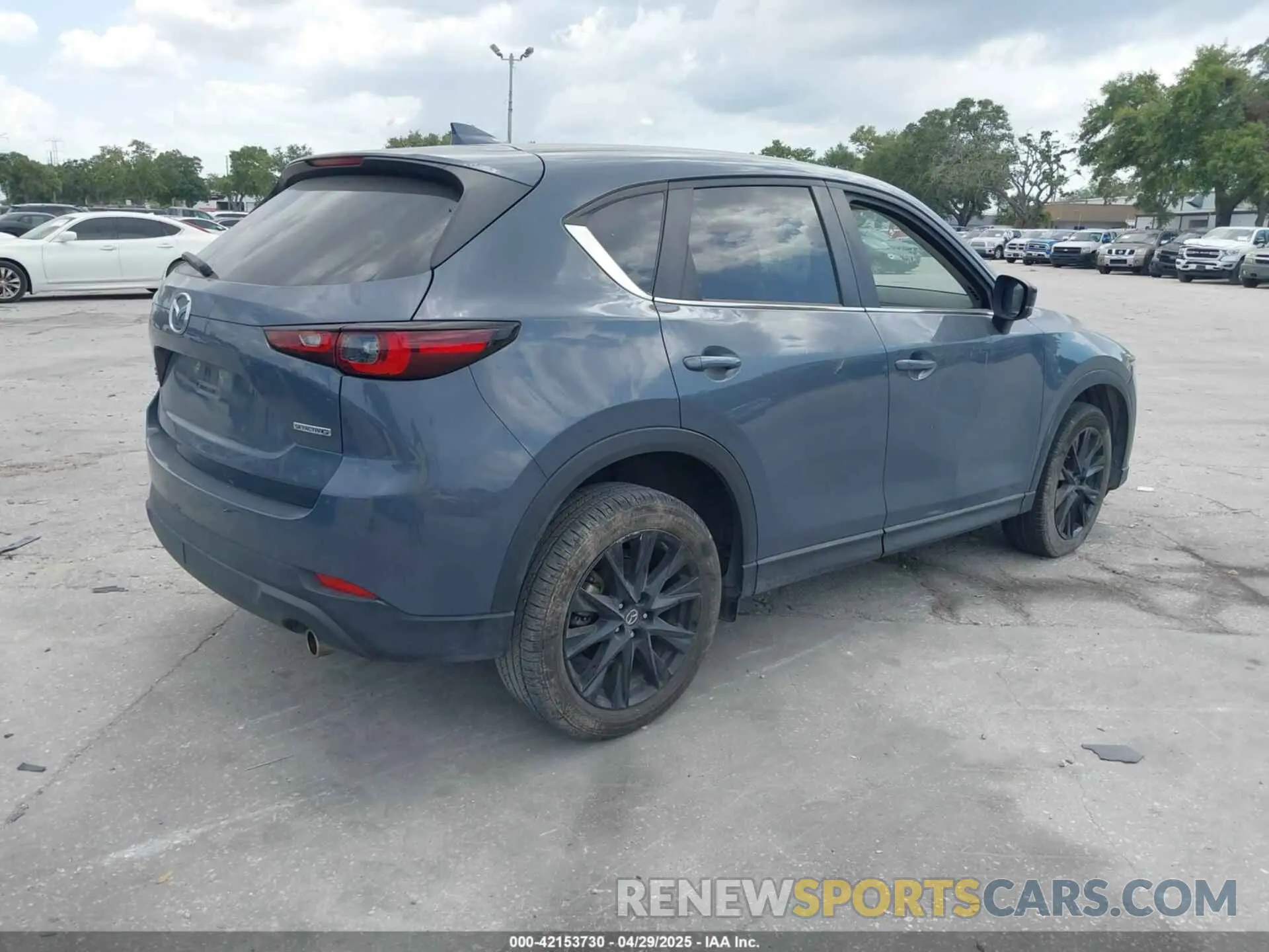 4 Photograph of a damaged car JM3KFBCM6P0266870 MAZDA CX-5 2023