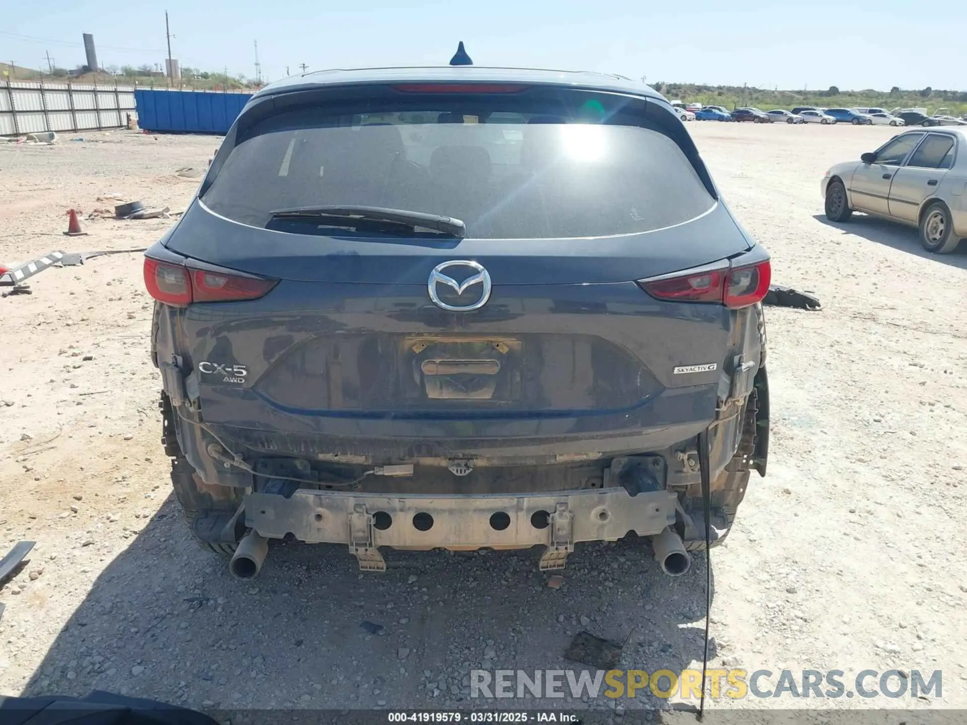 17 Фотография поврежденного автомобиля JM3KFBCM7P0164462 MAZDA CX-5 2023