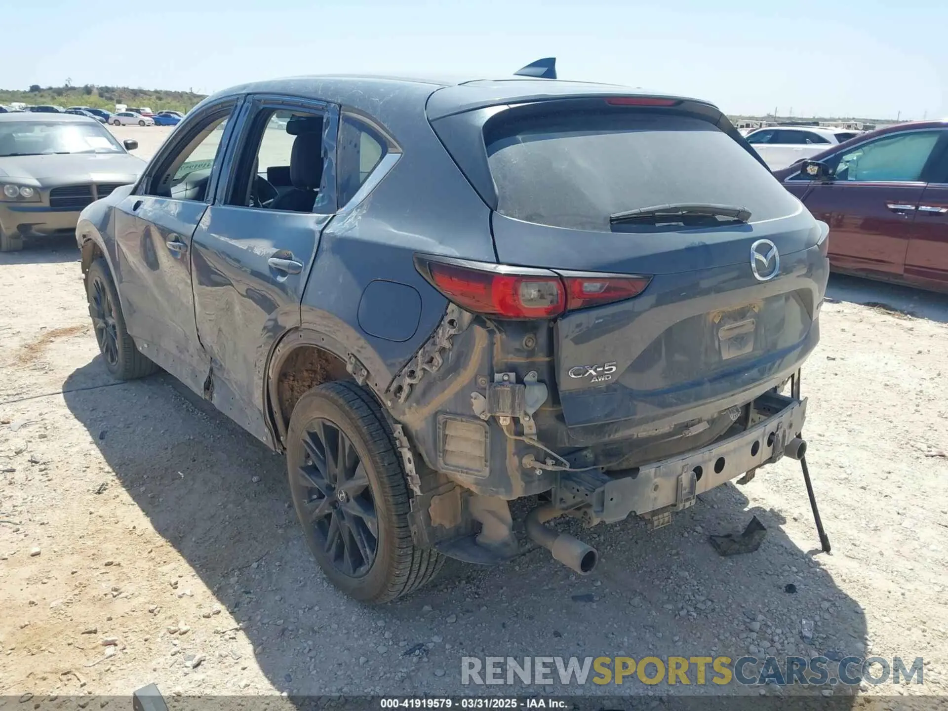3 Фотография поврежденного автомобиля JM3KFBCM7P0164462 MAZDA CX-5 2023