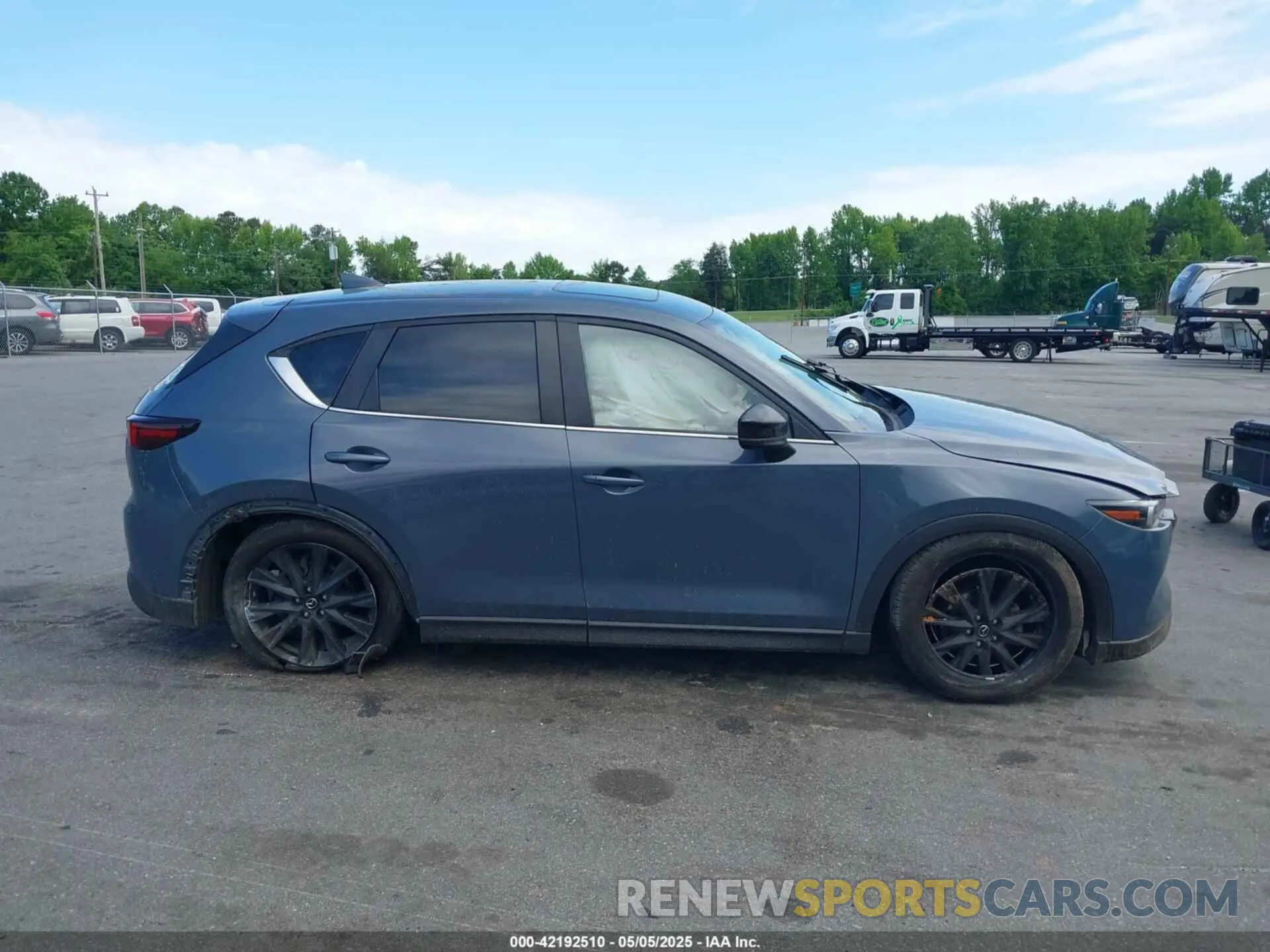 13 Photograph of a damaged car JM3KFBCM7P0198059 MAZDA CX-5 2023