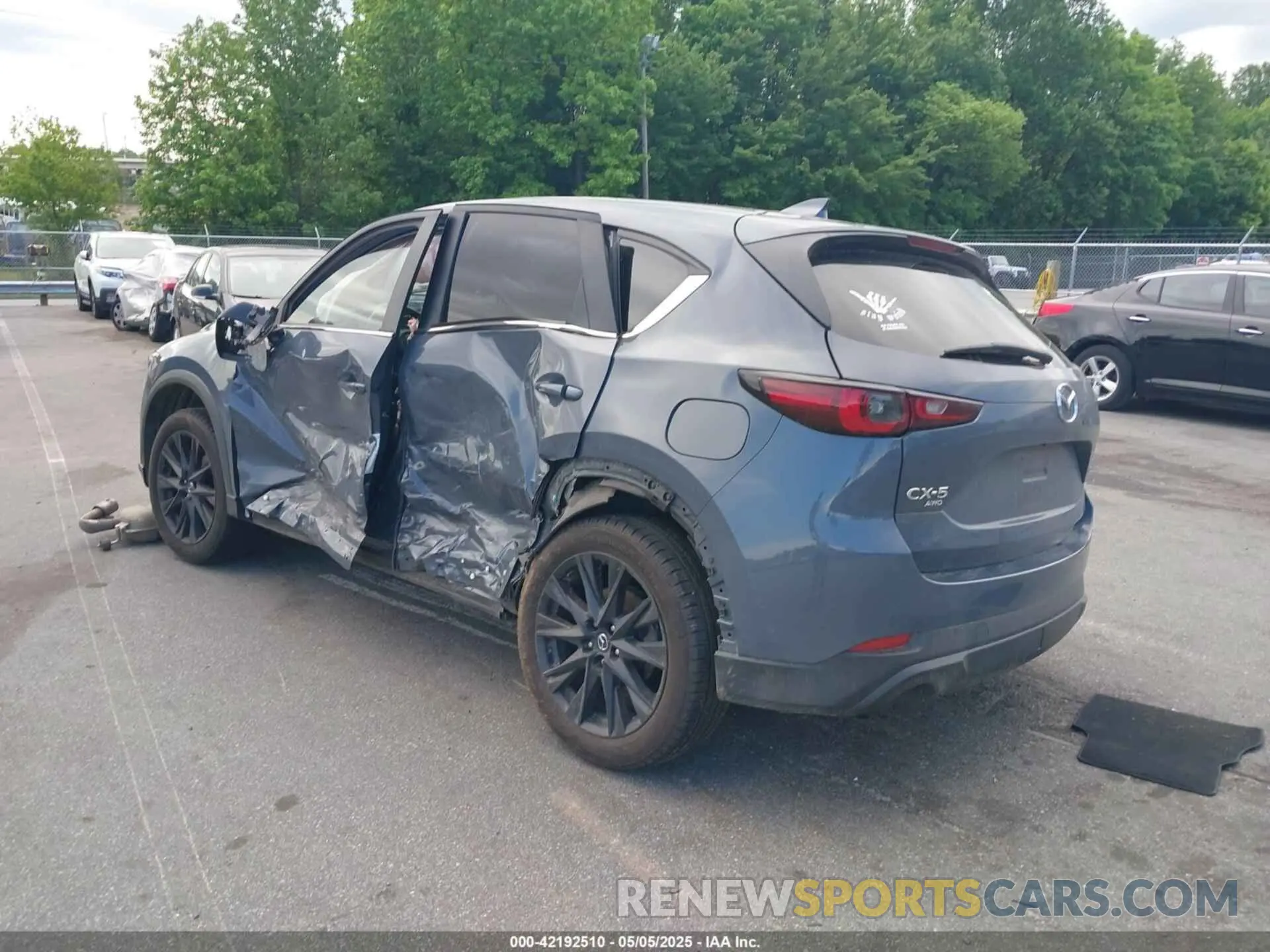 3 Photograph of a damaged car JM3KFBCM7P0198059 MAZDA CX-5 2023