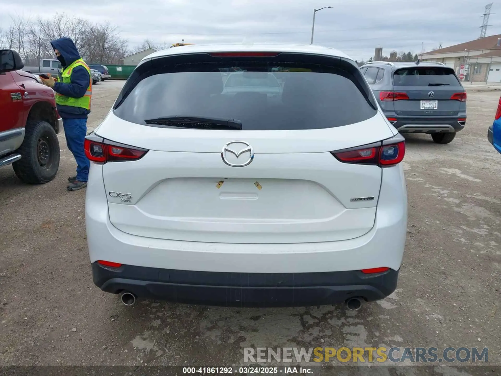 16 Фотография поврежденного автомобиля JM3KFBCM8P0187510 MAZDA CX-5 2023