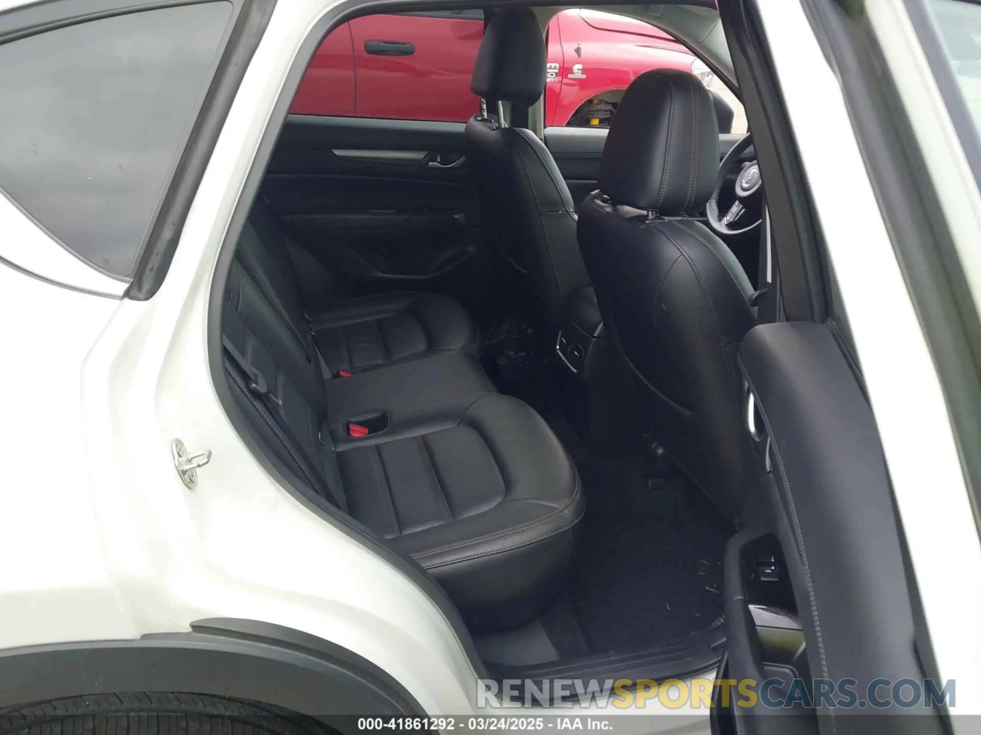 8 Фотография поврежденного автомобиля JM3KFBCM8P0187510 MAZDA CX-5 2023