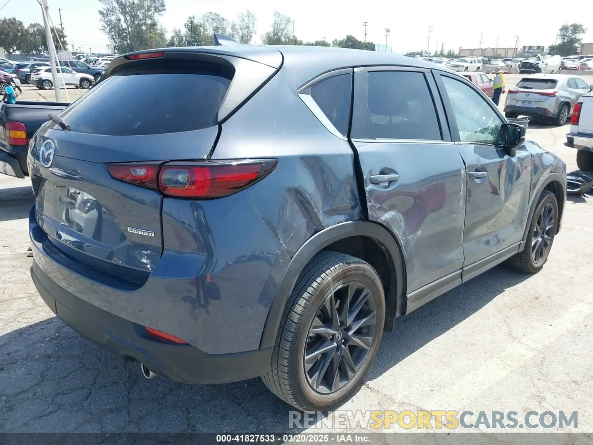 4 Photograph of a damaged car JM3KFBCM8P0260150 MAZDA CX-5 2023