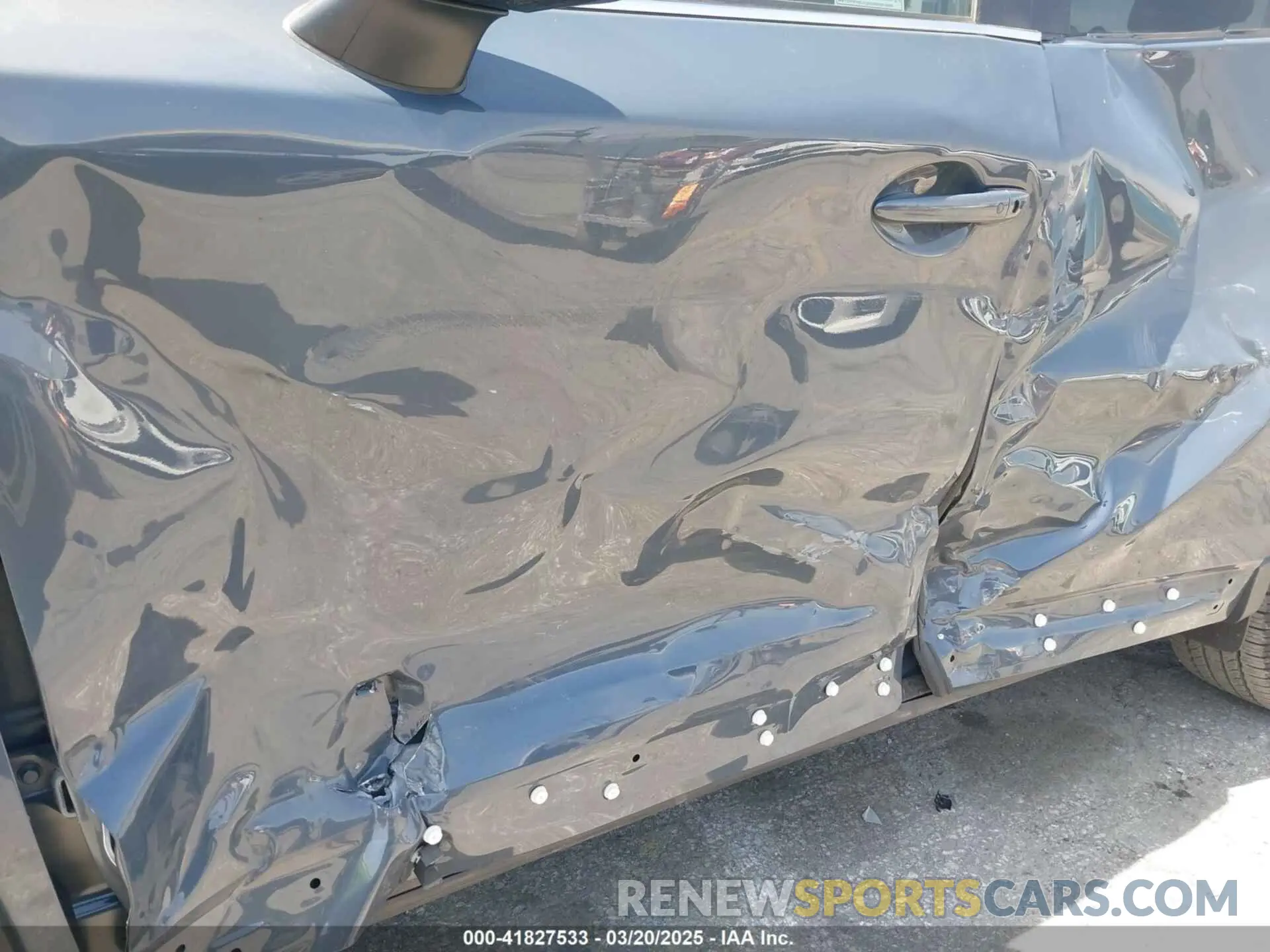 6 Photograph of a damaged car JM3KFBCM8P0260150 MAZDA CX-5 2023