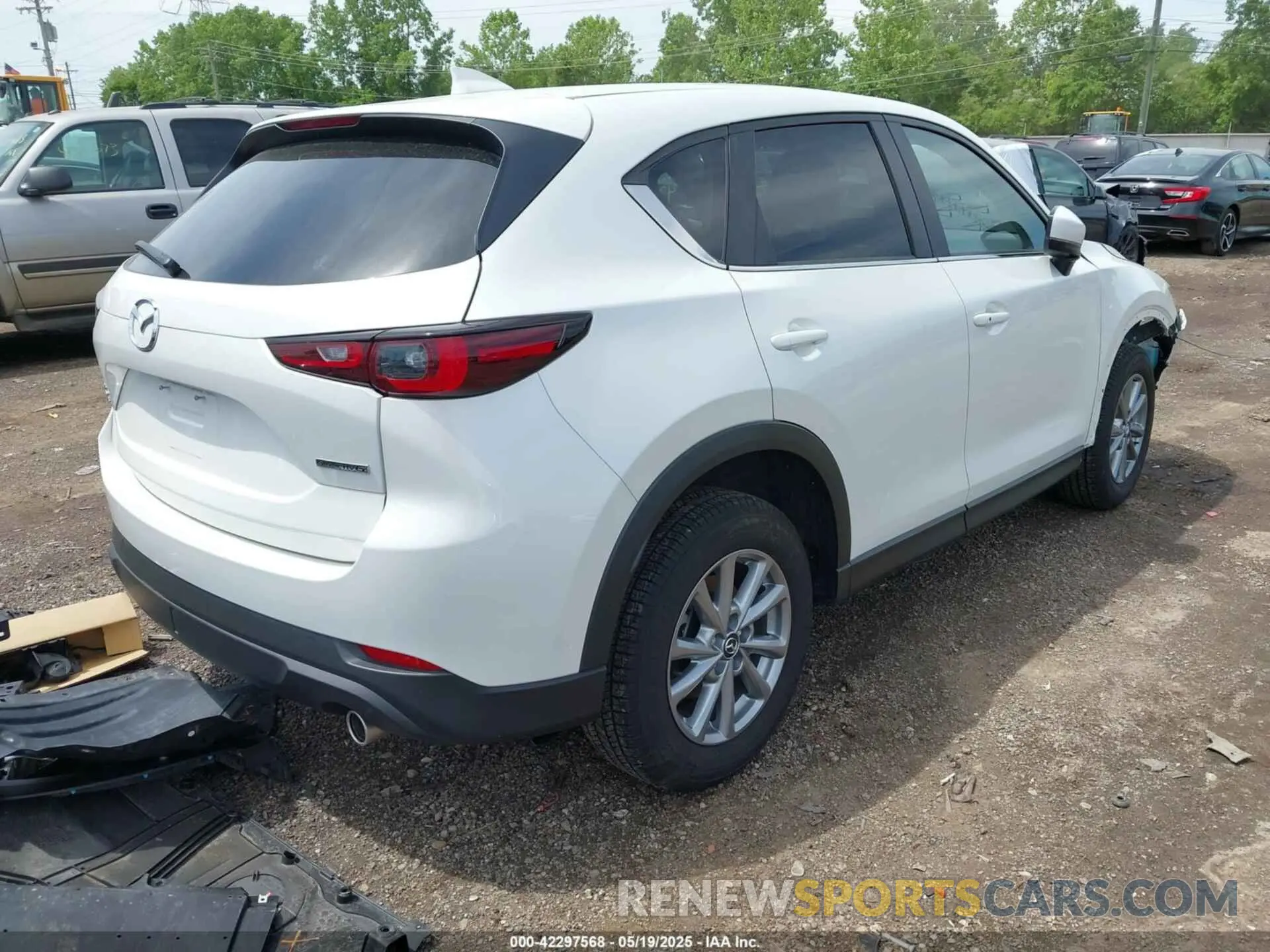 4 Фотография поврежденного автомобиля JM3KFBCM9P0167301 MAZDA CX-5 2023