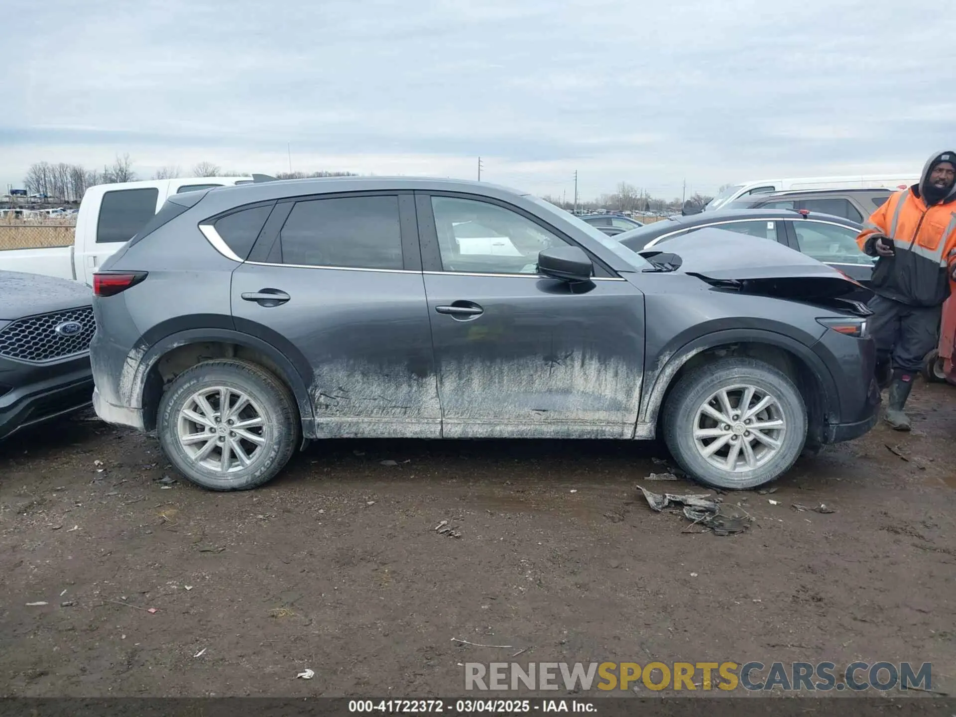 13 Photograph of a damaged car JM3KFBCM9P0170313 MAZDA CX-5 2023