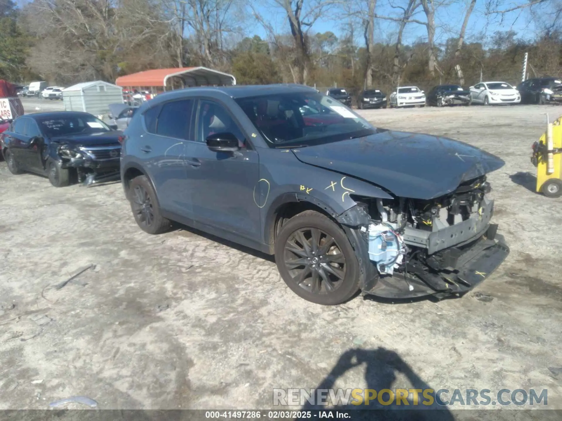 1 Фотография поврежденного автомобиля JM3KFBCMXP0108001 MAZDA CX-5 2023