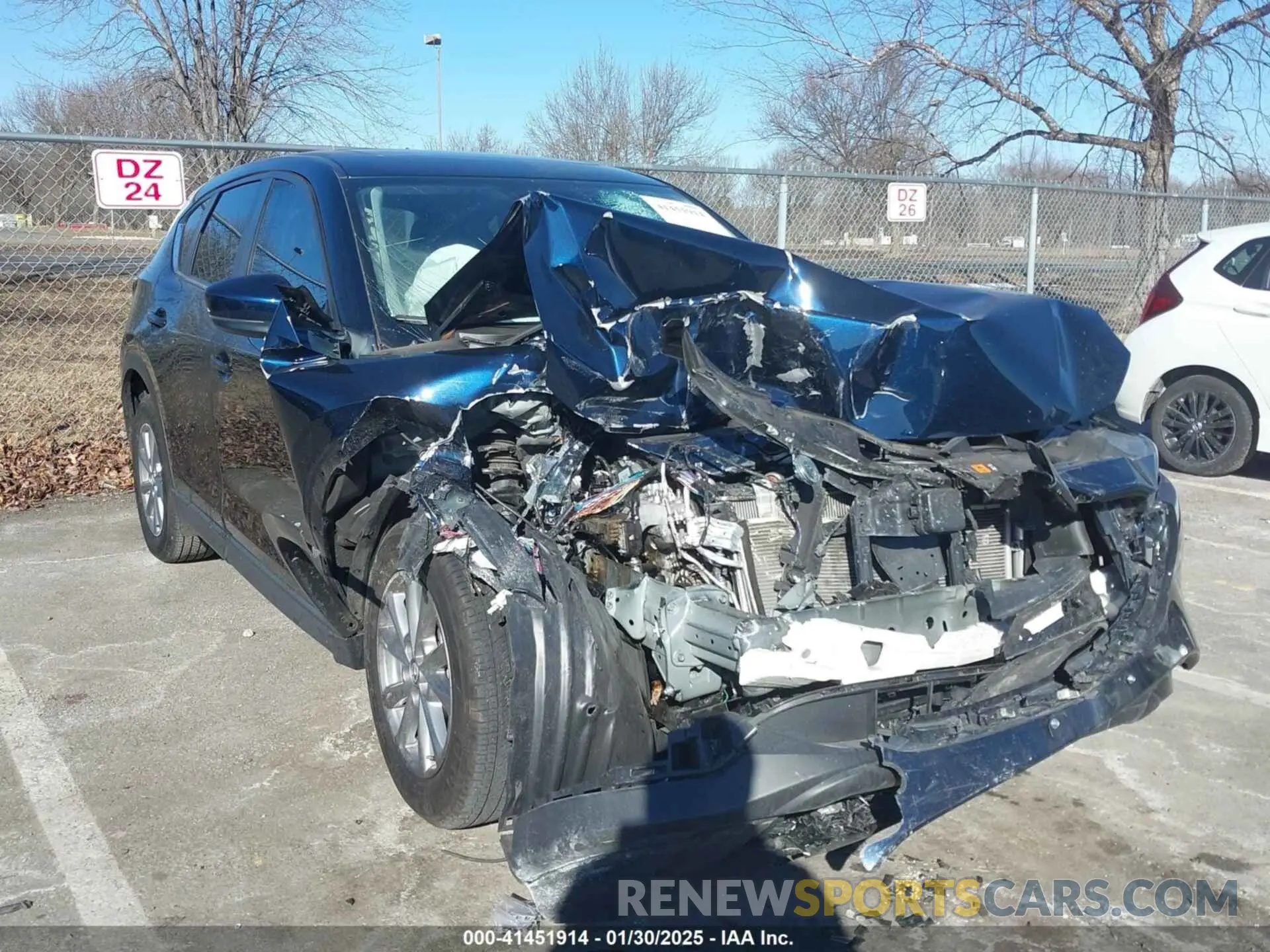 6 Photograph of a damaged car JM3KFBCMXP0249974 MAZDA CX-5 2023