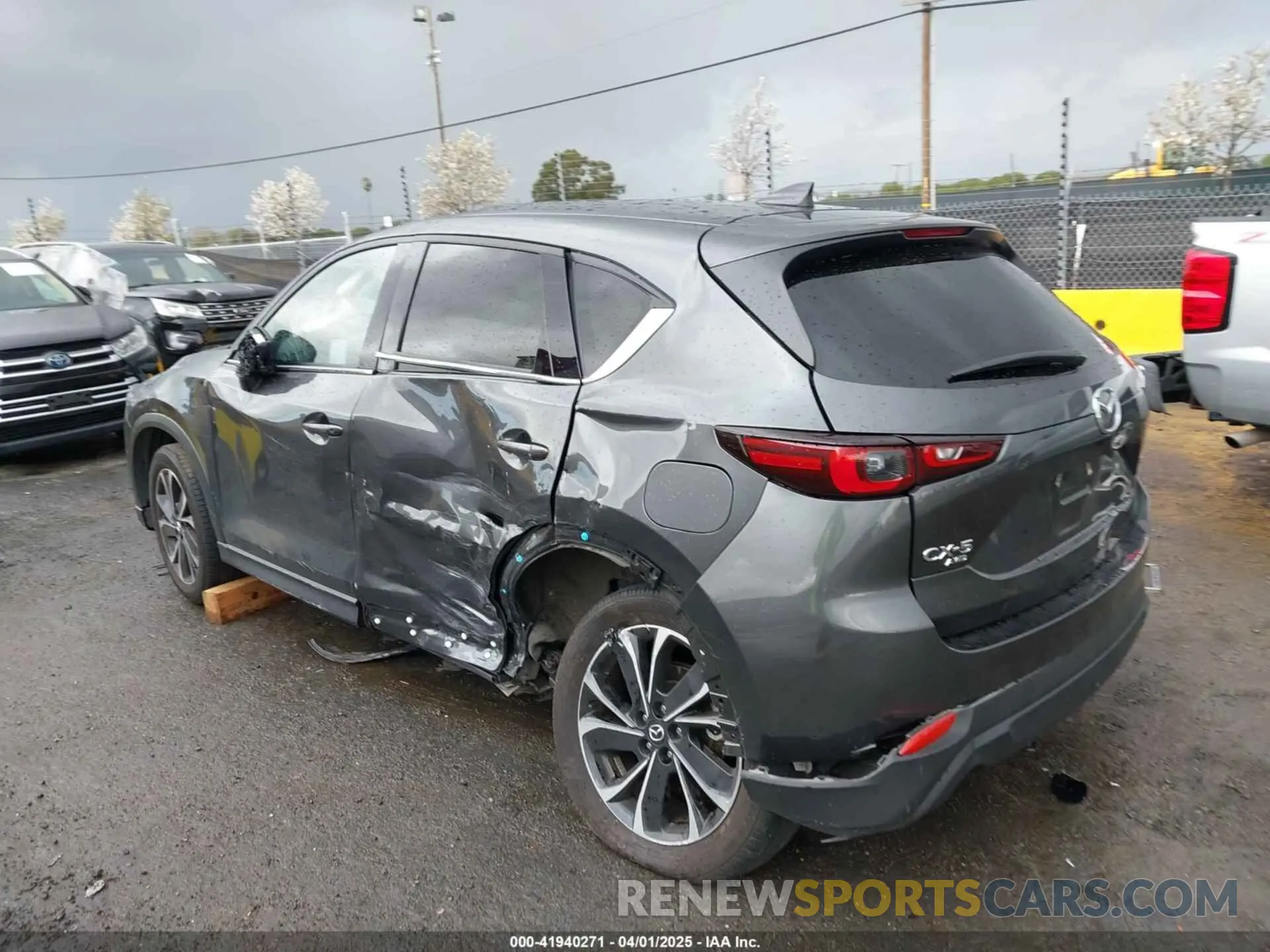 3 Фотография поврежденного автомобиля JM3KFBDM4P0174901 MAZDA CX-5 2023