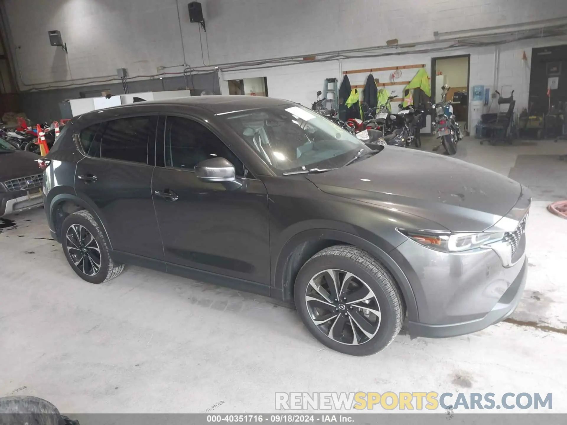1 Photograph of a damaged car JM3KFBDM5P0267412 MAZDA CX-5 2023