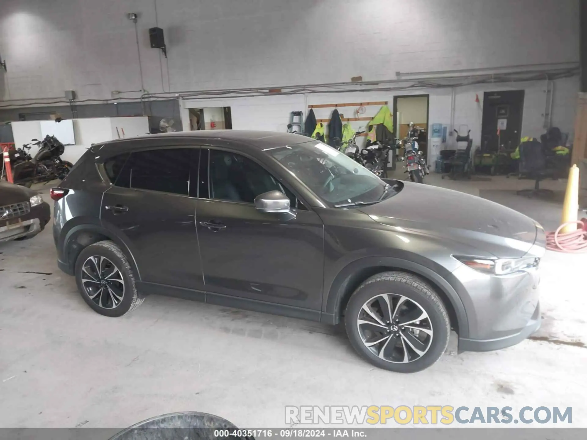 13 Photograph of a damaged car JM3KFBDM5P0267412 MAZDA CX-5 2023
