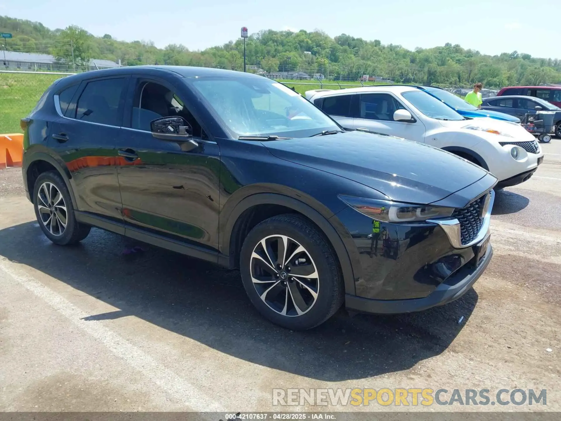 1 Фотография поврежденного автомобиля JM3KFBEM0P0201400 MAZDA CX-5 2023