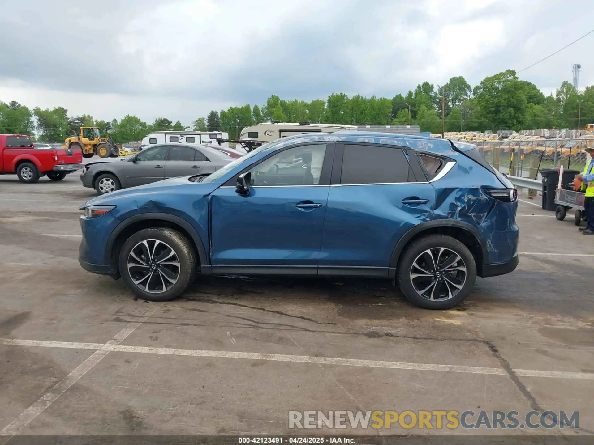 14 Фотография поврежденного автомобиля JM3KFBEM4P0165257 MAZDA CX-5 2023