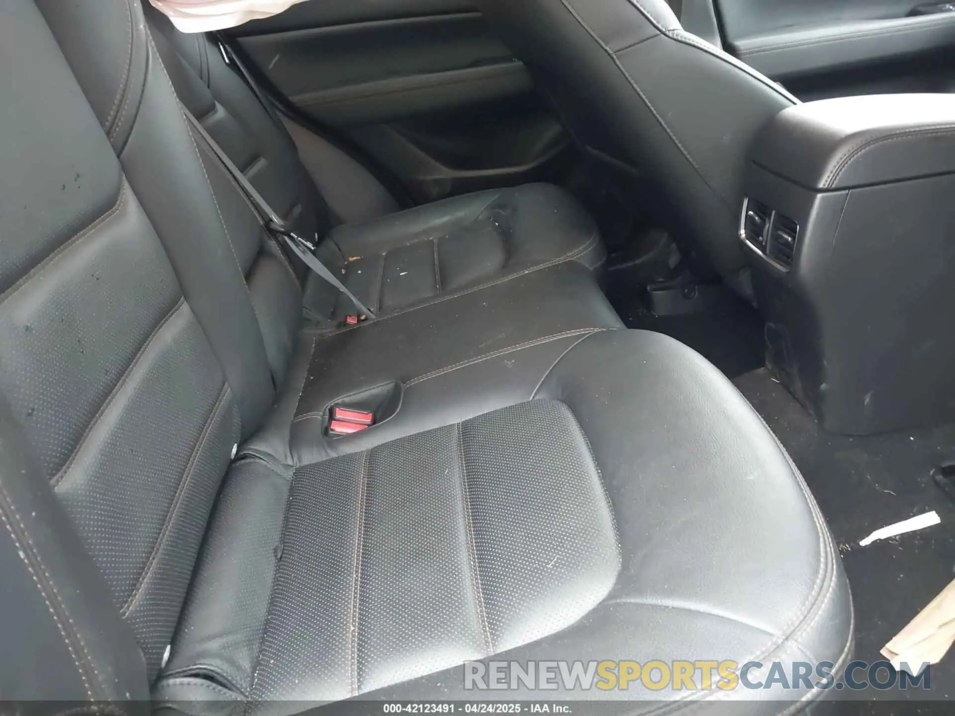 8 Фотография поврежденного автомобиля JM3KFBEM4P0165257 MAZDA CX-5 2023