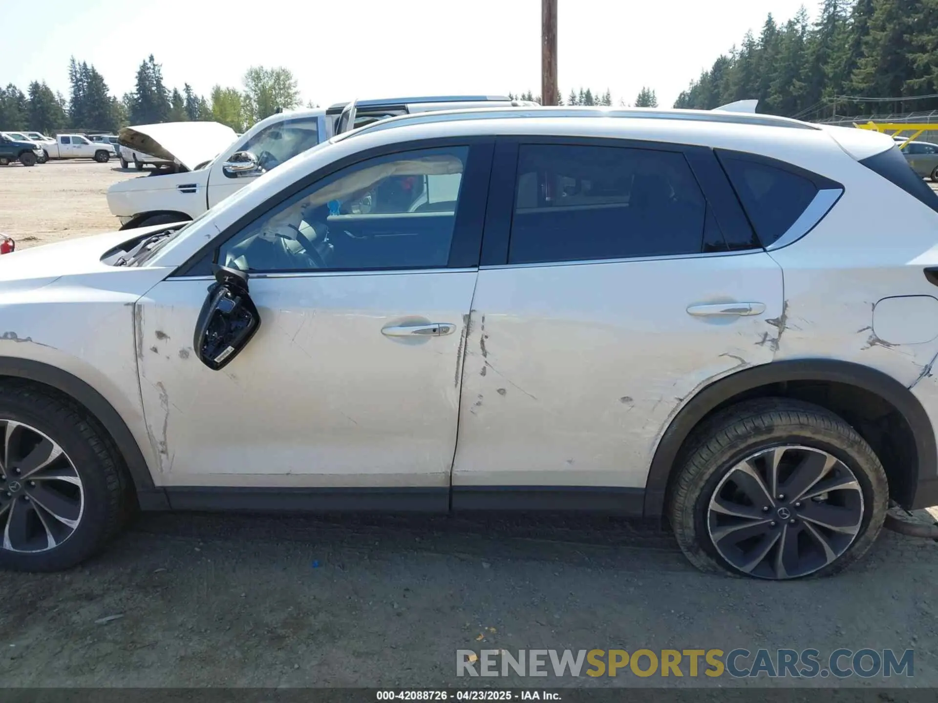 14 Фотография поврежденного автомобиля JM3KFBEM9P0132061 MAZDA CX-5 2023
