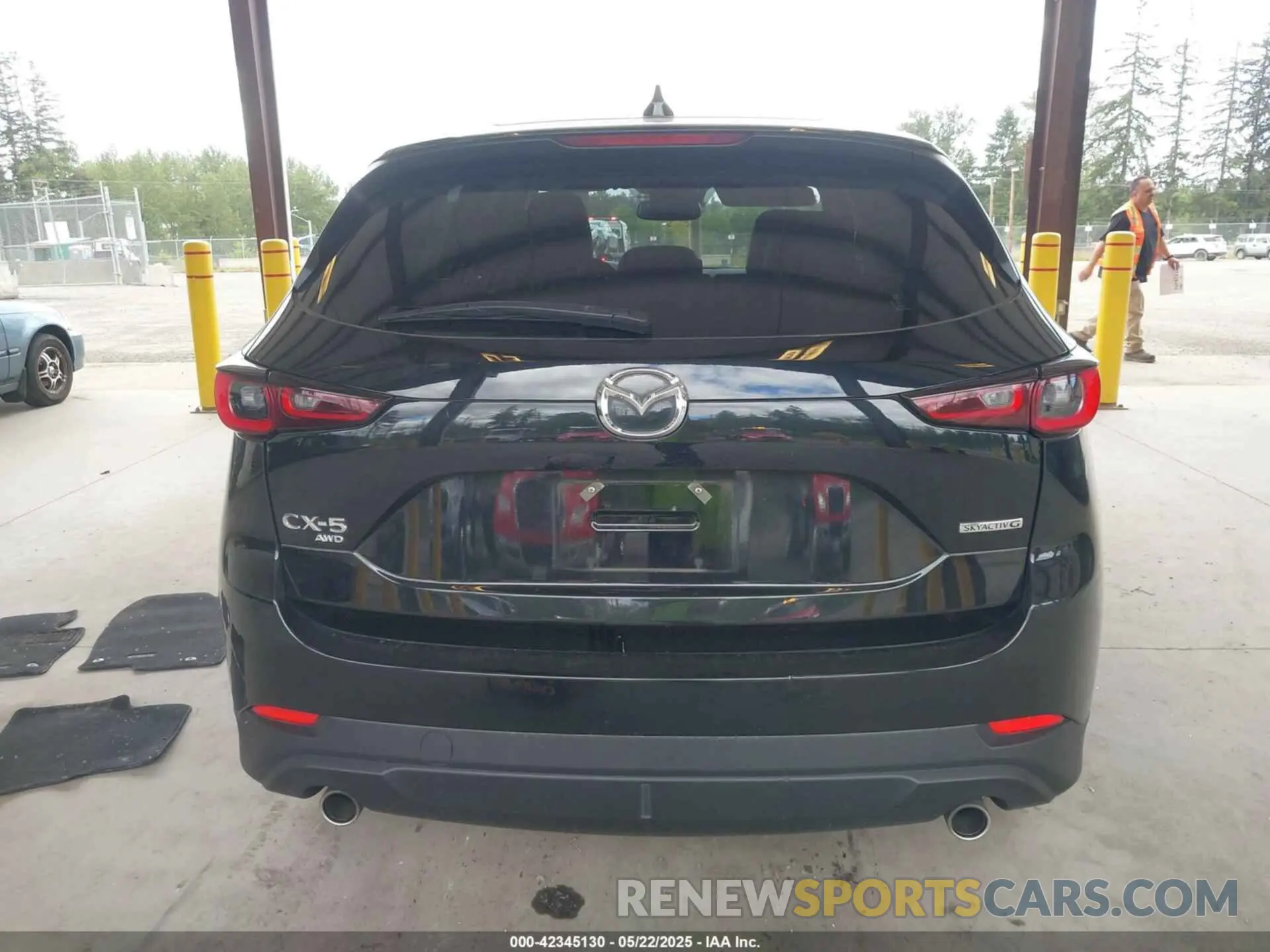 15 Photograph of a damaged car JM3KFBEMXP0151752 MAZDA CX-5 2023