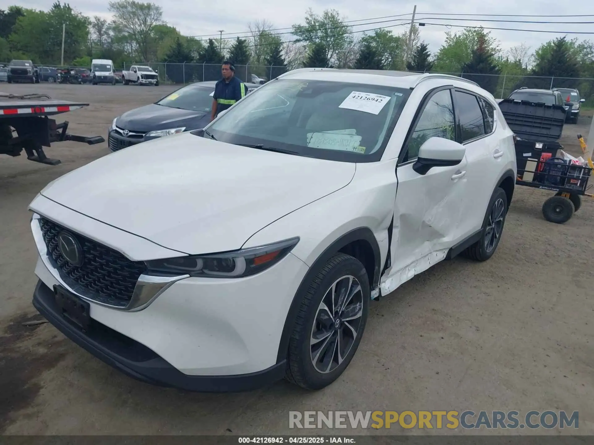 2 Фотография поврежденного автомобиля JM3KFBEMXP0280221 MAZDA CX-5 2023