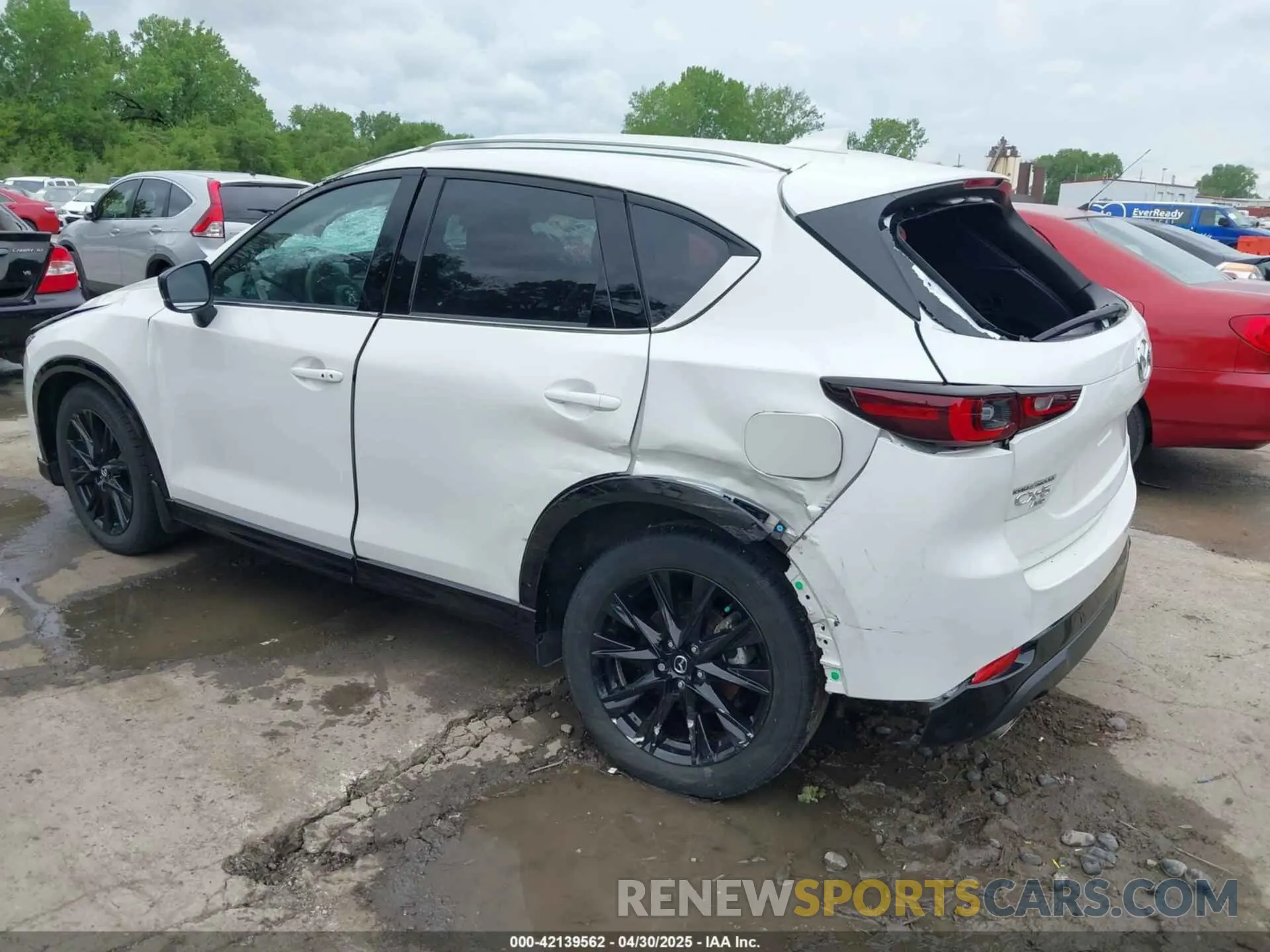 3 Photograph of a damaged car JM3KFBAY1R0393910 MAZDA CX-5 2024
