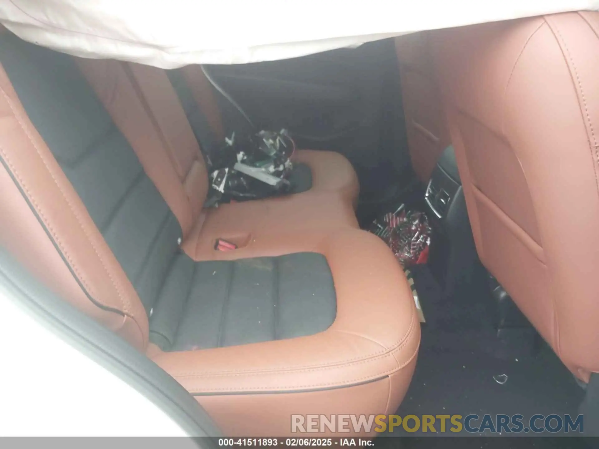 8 Фотография поврежденного автомобиля JM3KFBAY4R0521878 MAZDA CX-5 2024