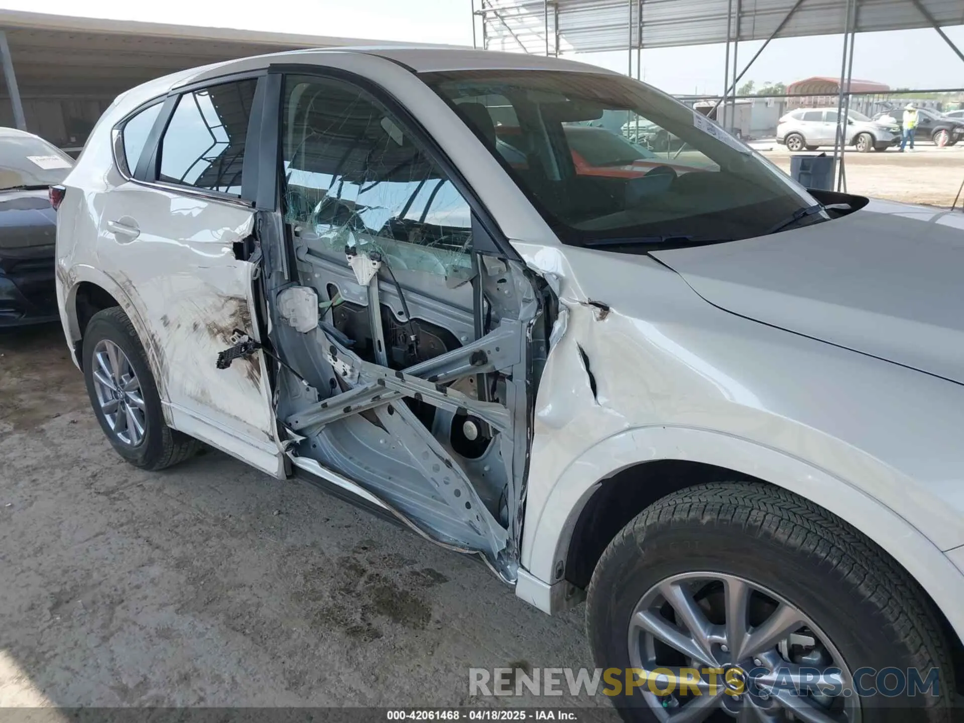 6 Photograph of a damaged car JM3KFBBL1R0449542 MAZDA CX-5 2024