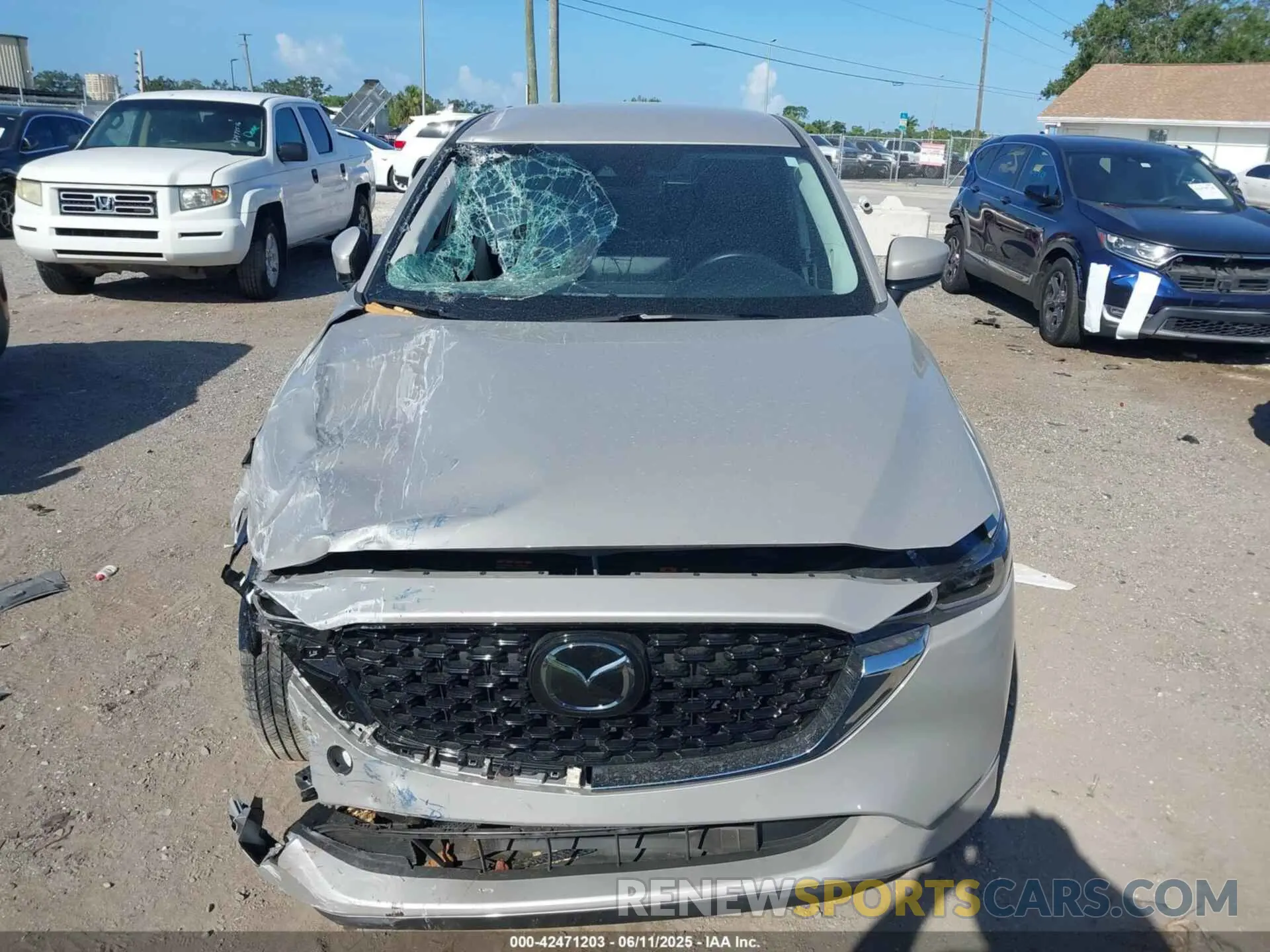 11 Фотография поврежденного автомобиля JM3KFBBL2R0400382 MAZDA CX-5 2024