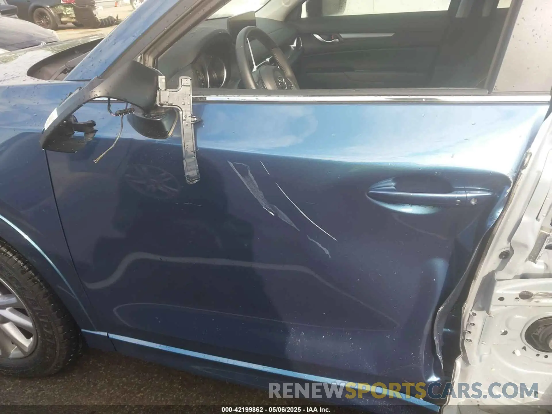 17 Photograph of a damaged car JM3KFBBL5R0474587 MAZDA CX-5 2024