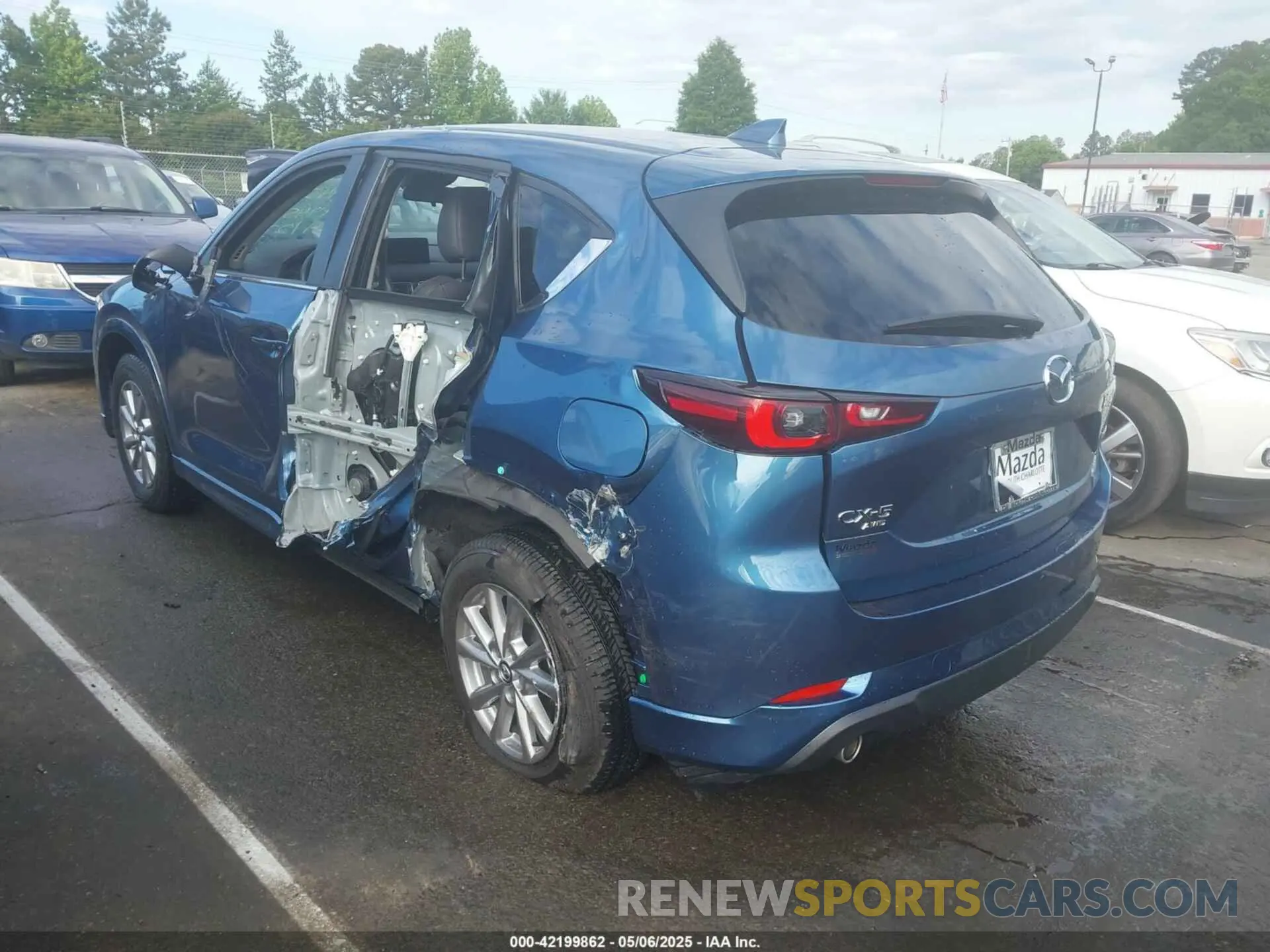 3 Photograph of a damaged car JM3KFBBL5R0474587 MAZDA CX-5 2024