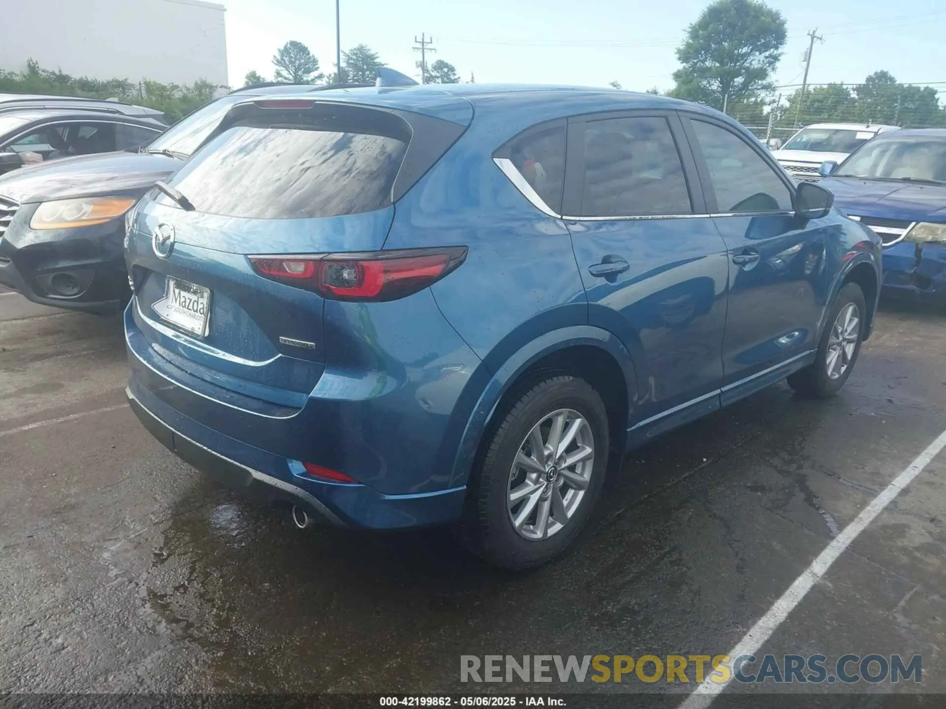 4 Photograph of a damaged car JM3KFBBL5R0474587 MAZDA CX-5 2024