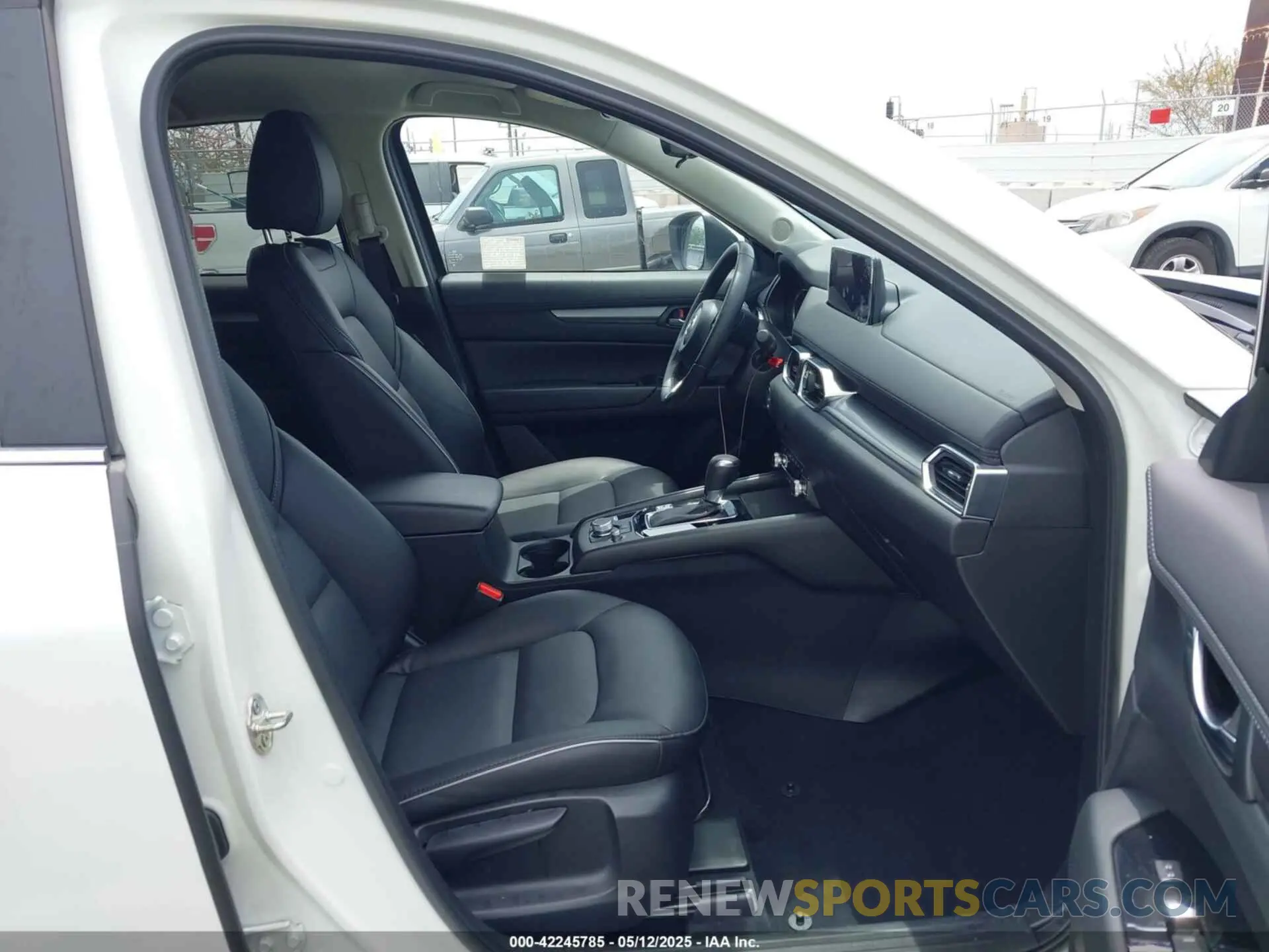 5 Photograph of a damaged car JM3KFBBL5R0489364 MAZDA CX-5 2024