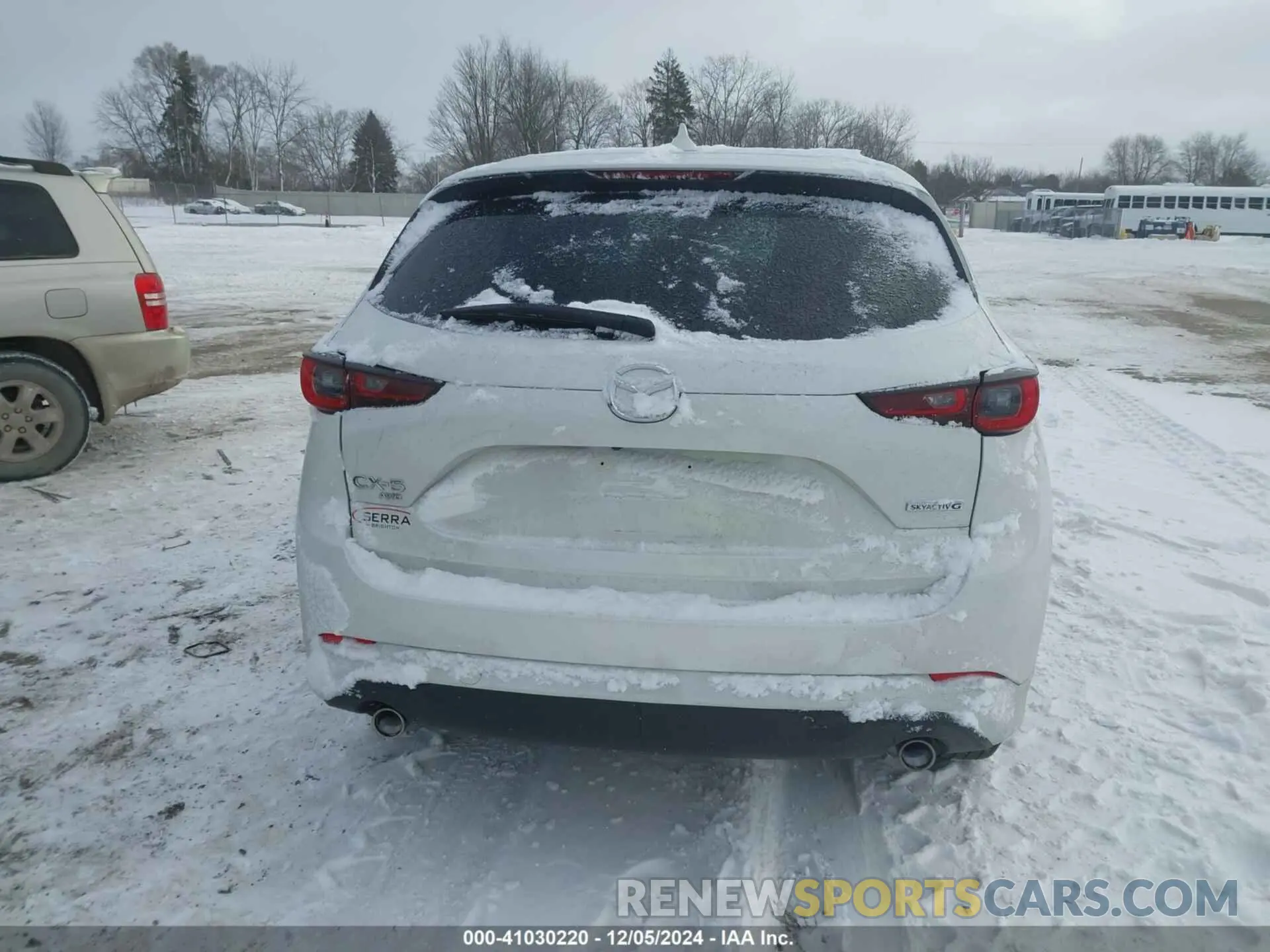 15 Фотография поврежденного автомобиля JM3KFBBL5R0523724 MAZDA CX-5 2024