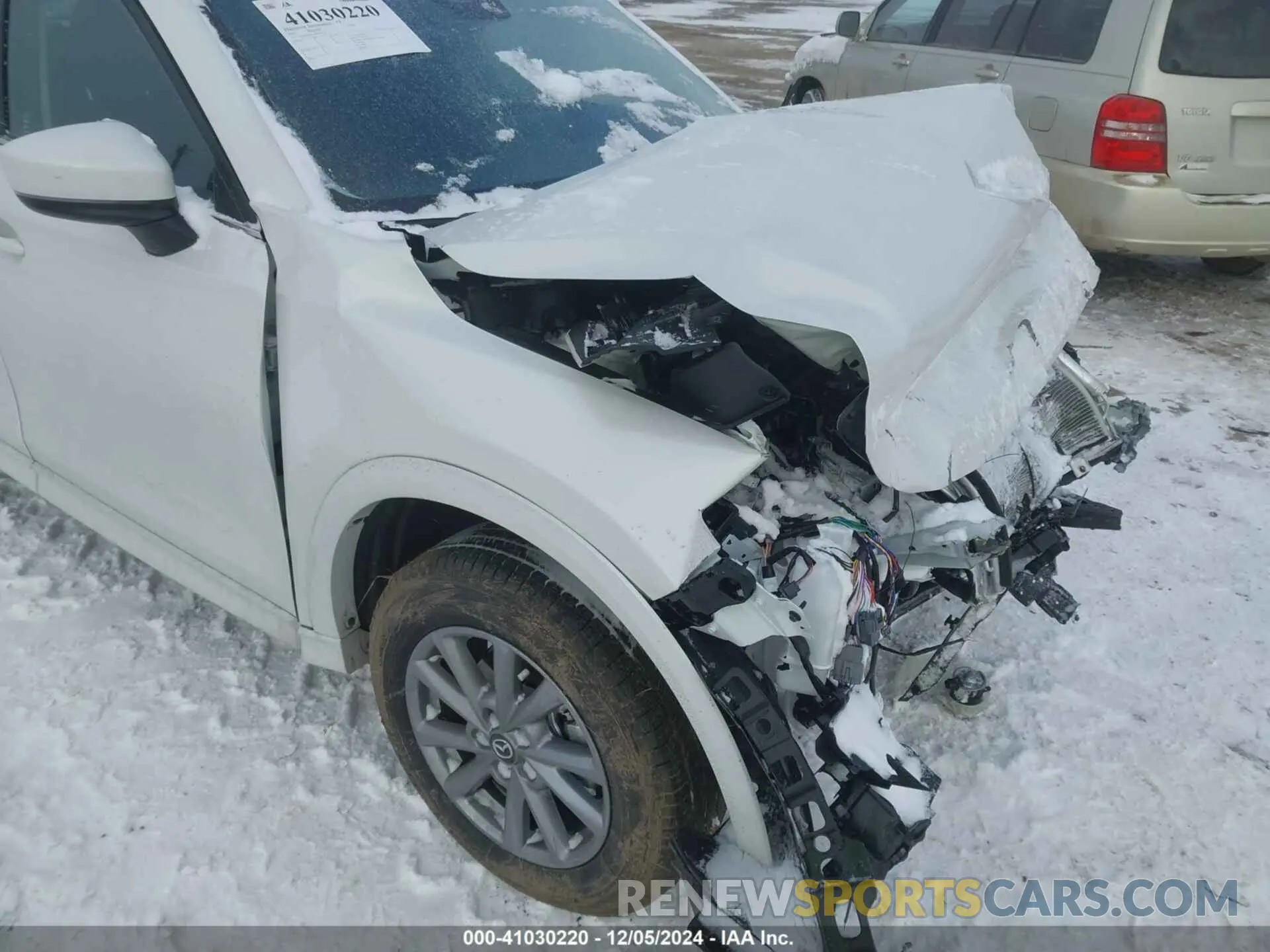 17 Фотография поврежденного автомобиля JM3KFBBL5R0523724 MAZDA CX-5 2024