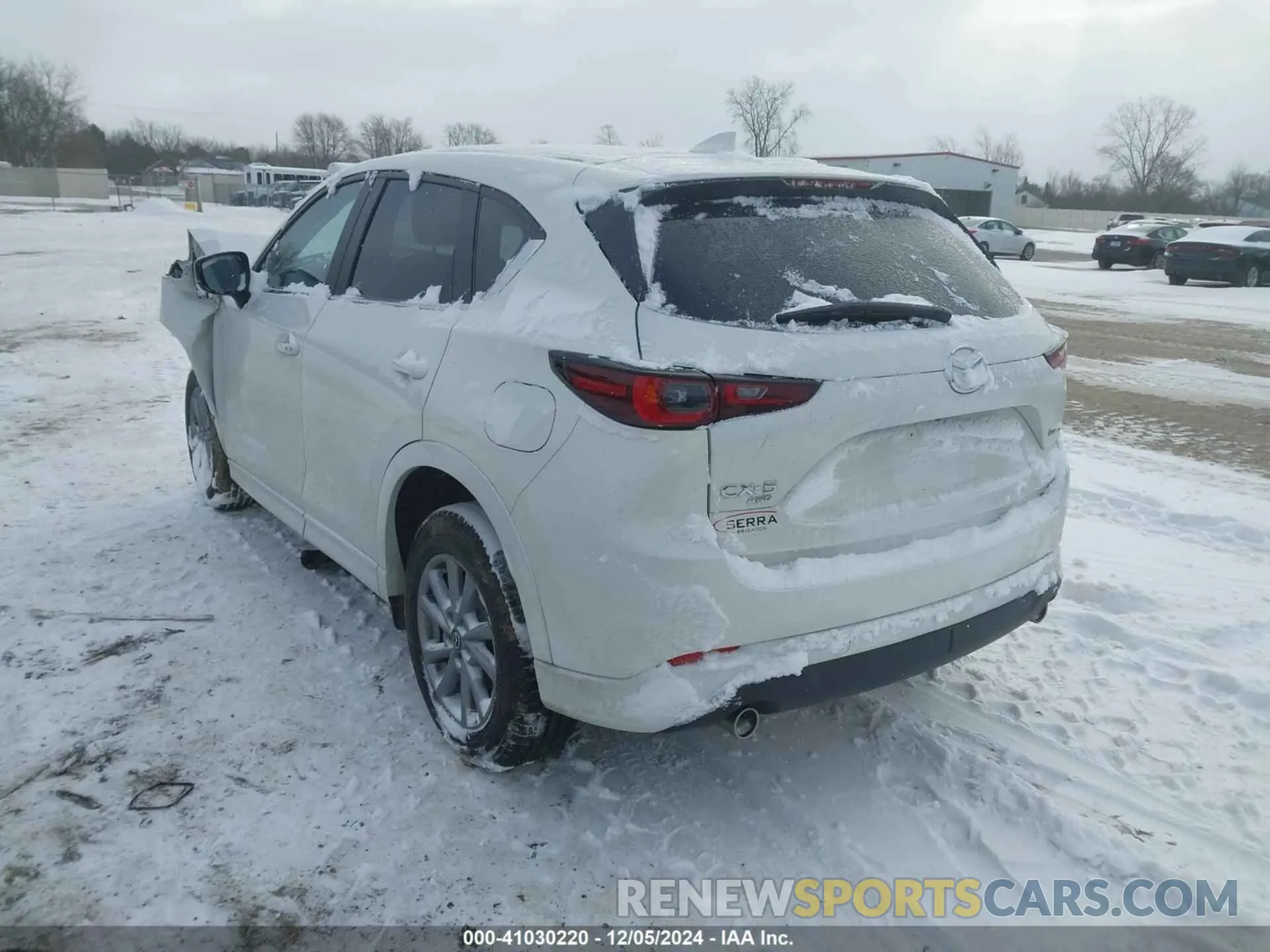 3 Фотография поврежденного автомобиля JM3KFBBL5R0523724 MAZDA CX-5 2024