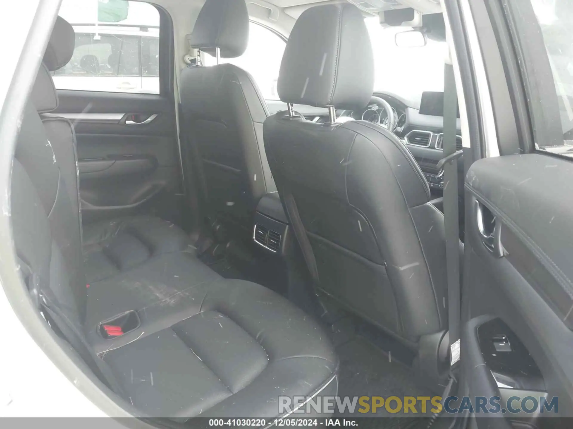 8 Фотография поврежденного автомобиля JM3KFBBL5R0523724 MAZDA CX-5 2024