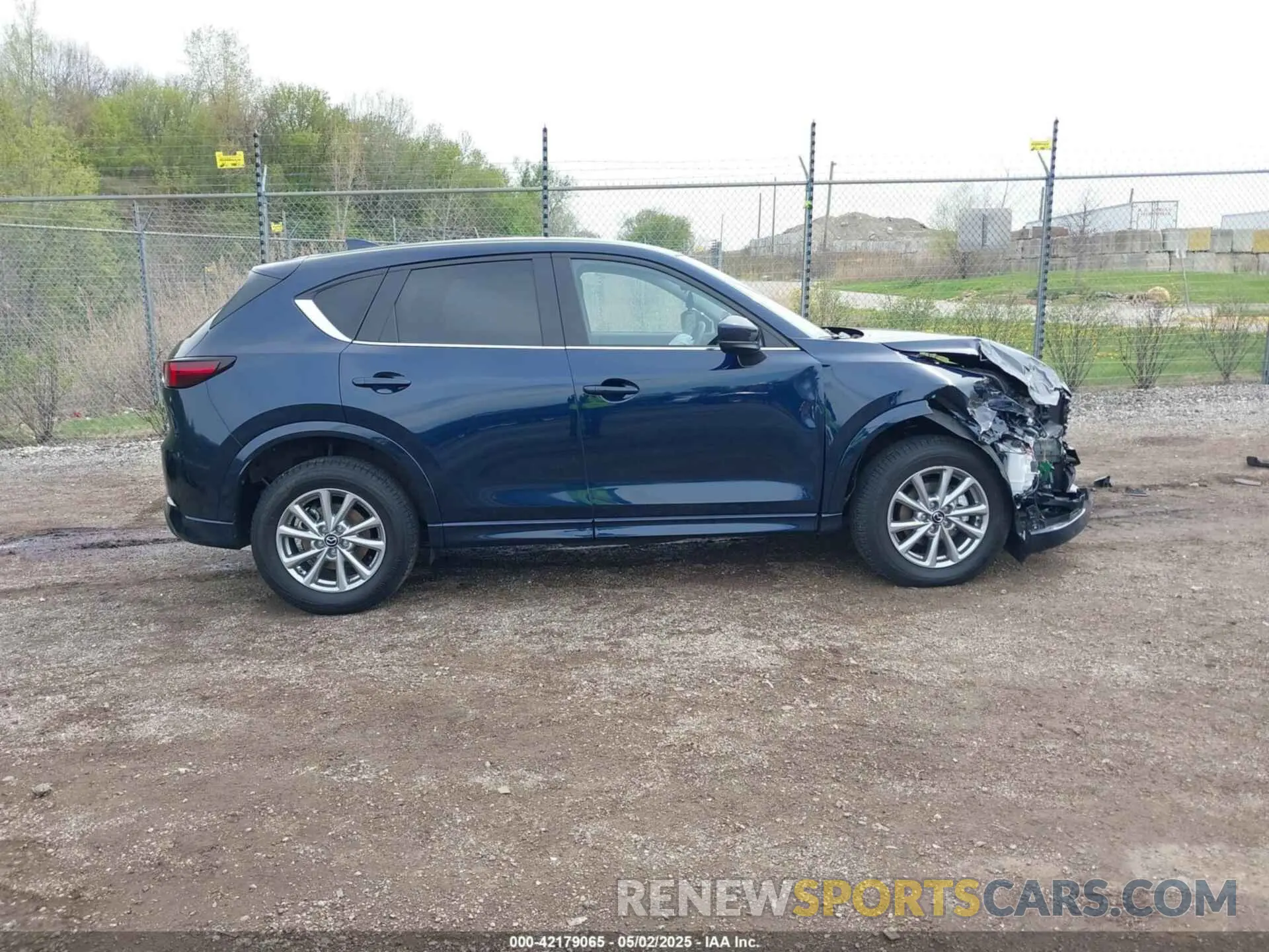 13 Фотография поврежденного автомобиля JM3KFBBL6R0466272 MAZDA CX-5 2024
