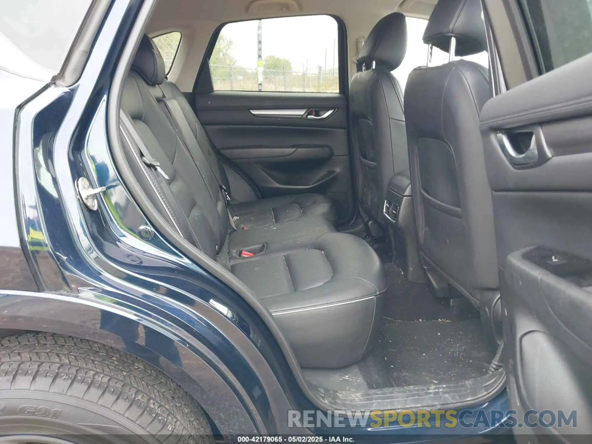8 Фотография поврежденного автомобиля JM3KFBBL6R0466272 MAZDA CX-5 2024