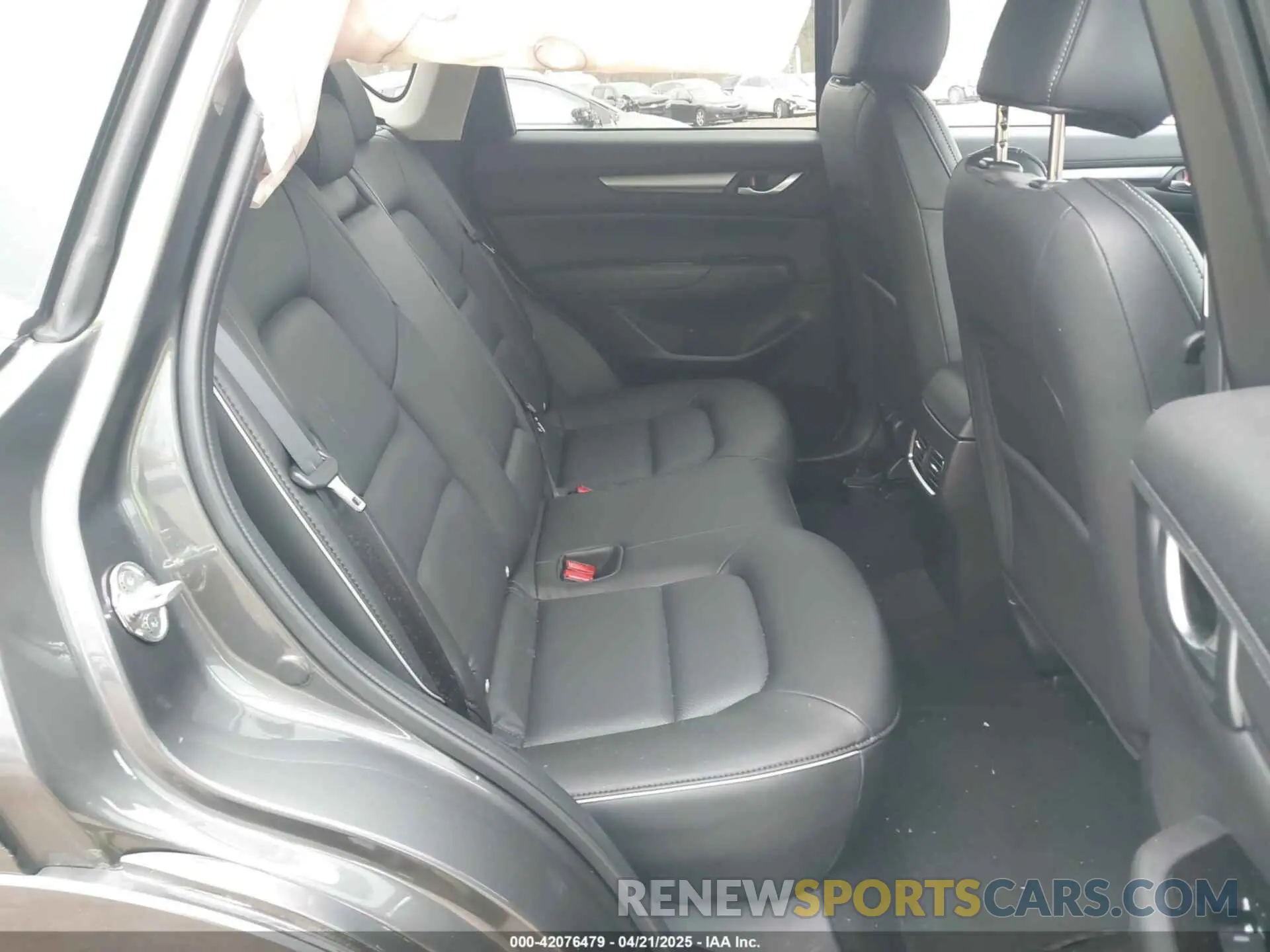 8 Фотография поврежденного автомобиля JM3KFBBL7R0462862 MAZDA CX-5 2024