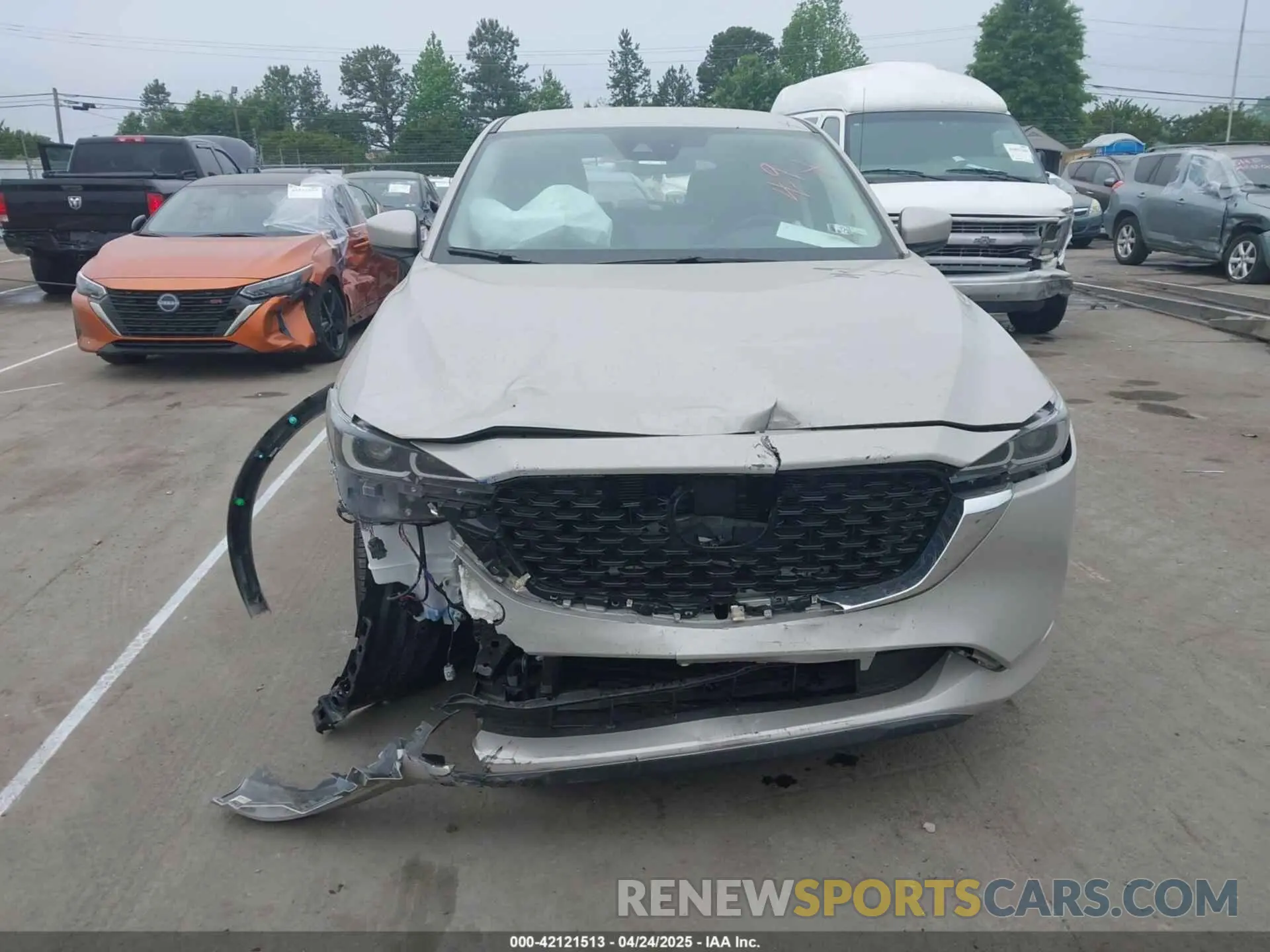 12 Фотография поврежденного автомобиля JM3KFBBLXR0501783 MAZDA CX-5 2024