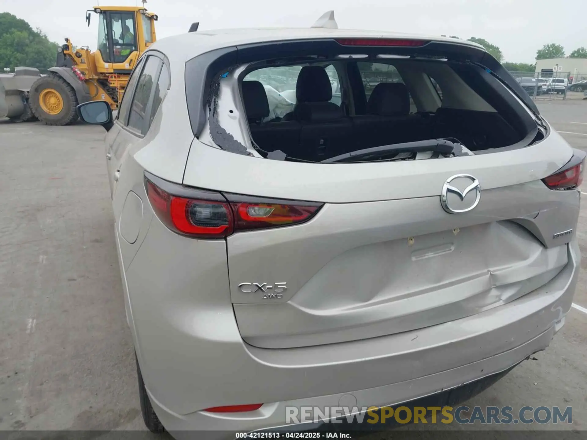 19 Фотография поврежденного автомобиля JM3KFBBLXR0501783 MAZDA CX-5 2024