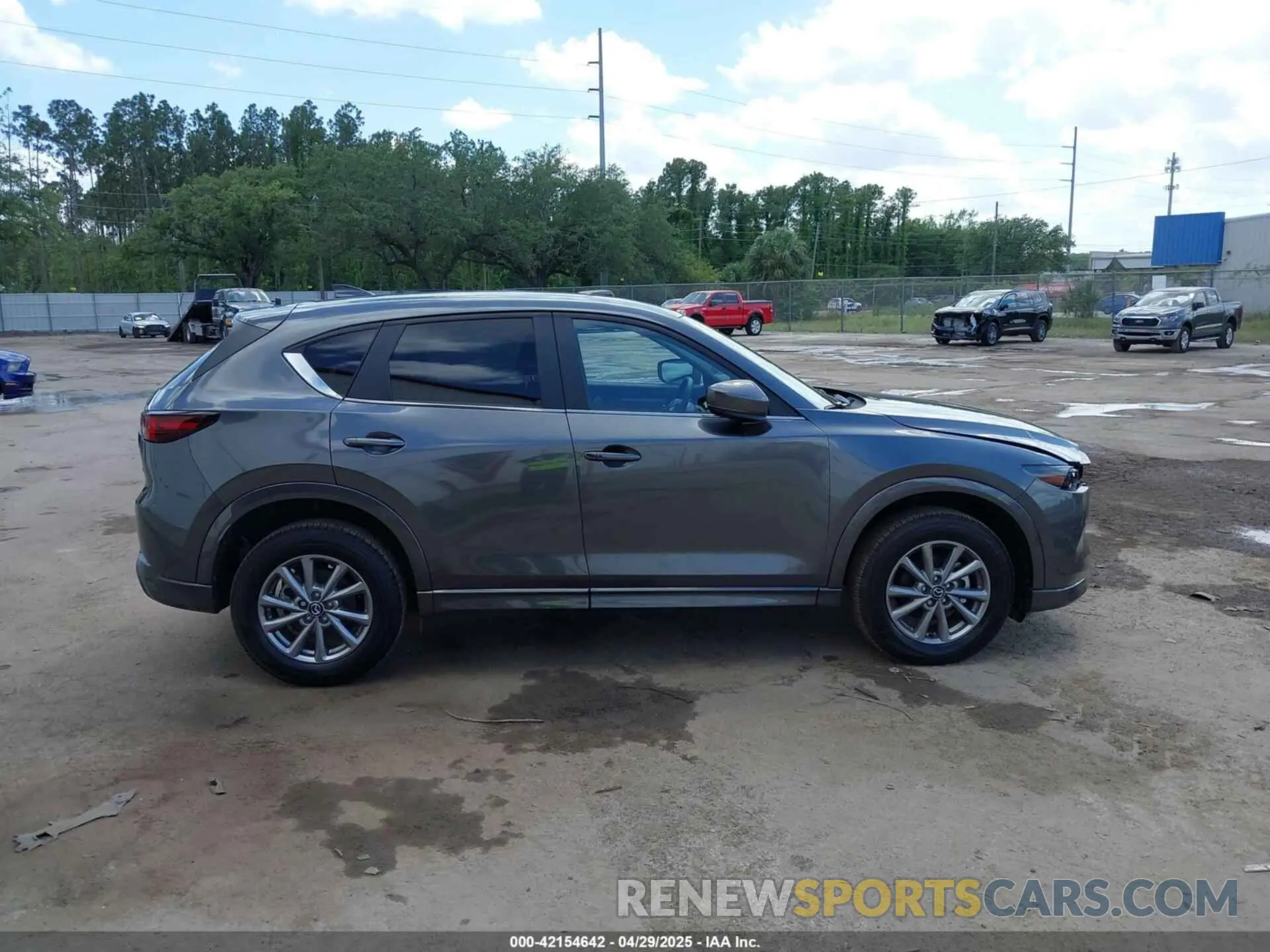 13 Photograph of a damaged car JM3KFBBM3R0417233 MAZDA CX-5 2024