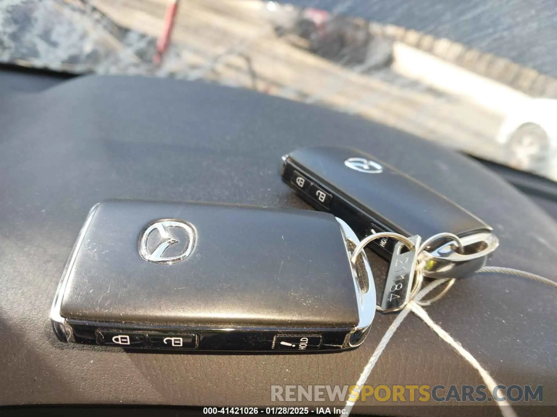 11 Фотография поврежденного автомобиля JM3KFBBM7R0421754 MAZDA CX-5 2024