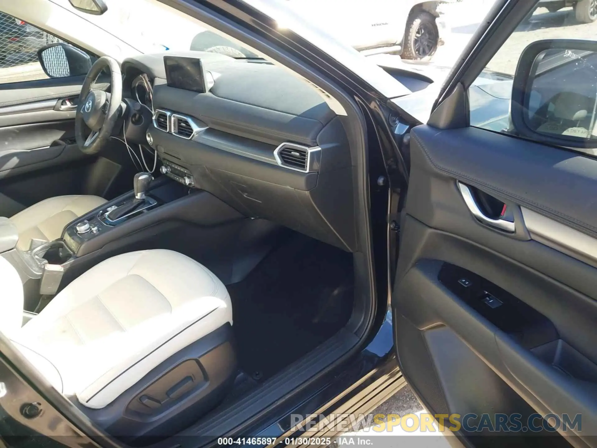 5 Photograph of a damaged car JM3KFBCL1R0432531 MAZDA CX-5 2024